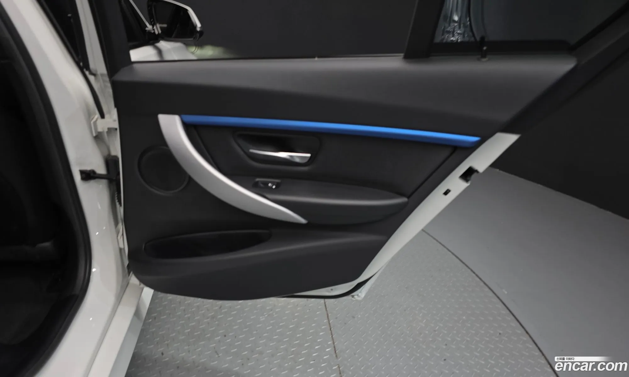 BMW 3 Series 2018 WBA8A9107JAE91729 — 15