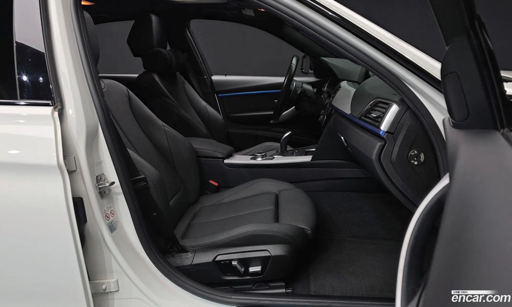 BMW 3 Series 2018 WBA8A9107JAE91729 — 18