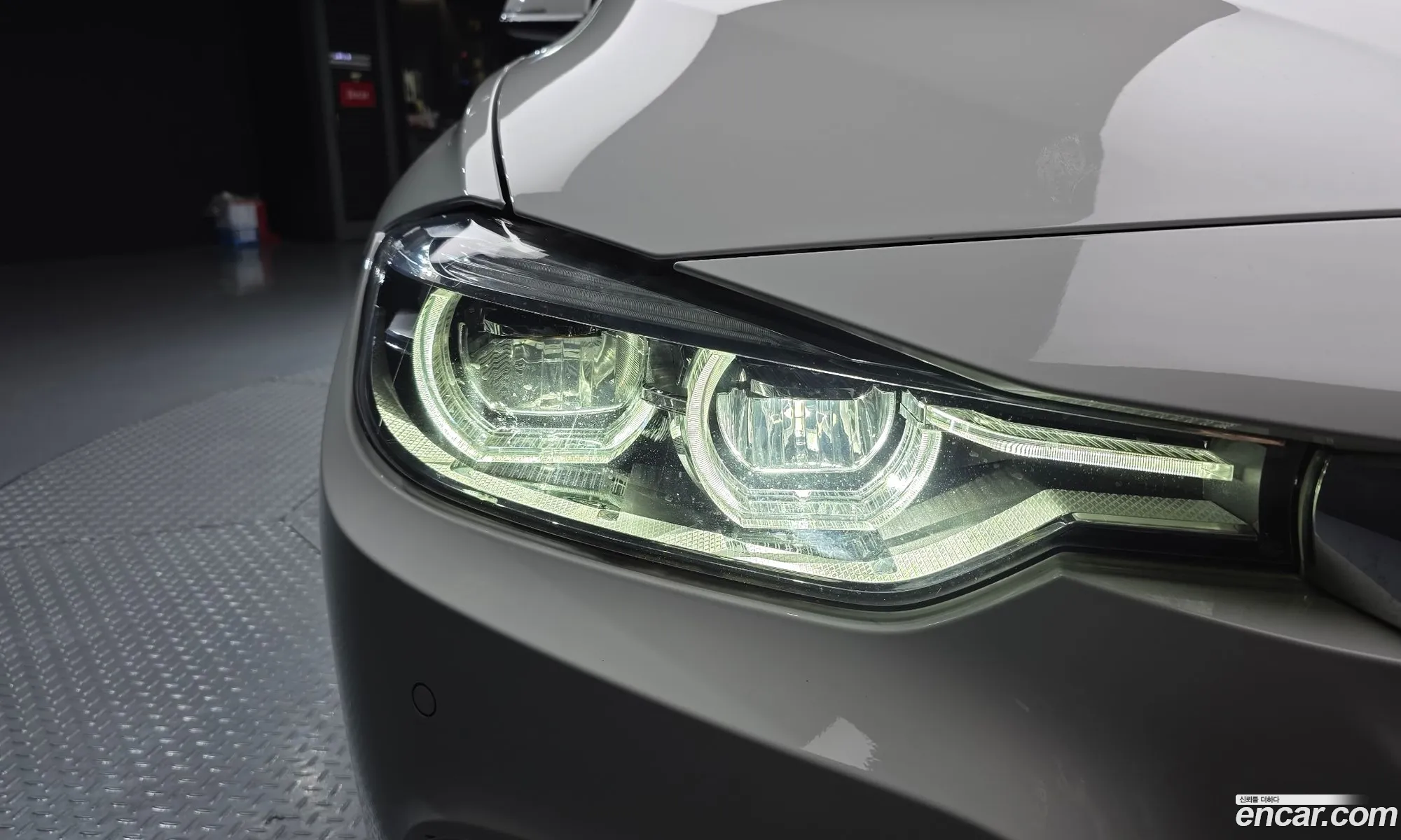 BMW 3 Series 2018 WBA8A9107JAE91729 — 12