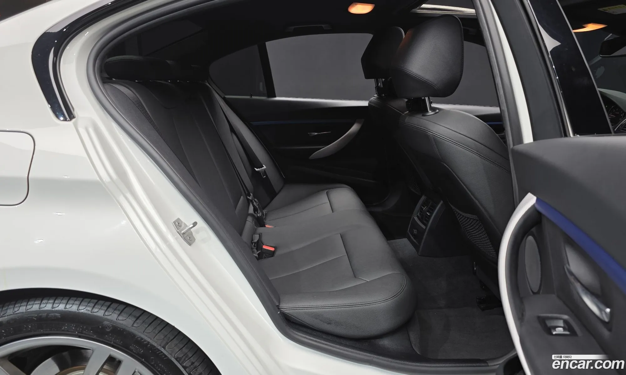 BMW 3 Series 2018 WBA8A9107JAE91729 — 11