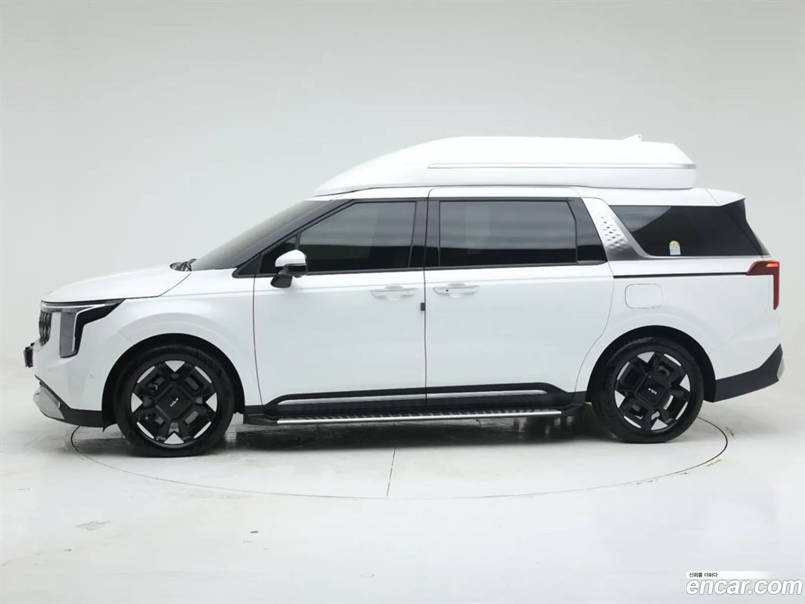 Kia Carnival 2024 — 2