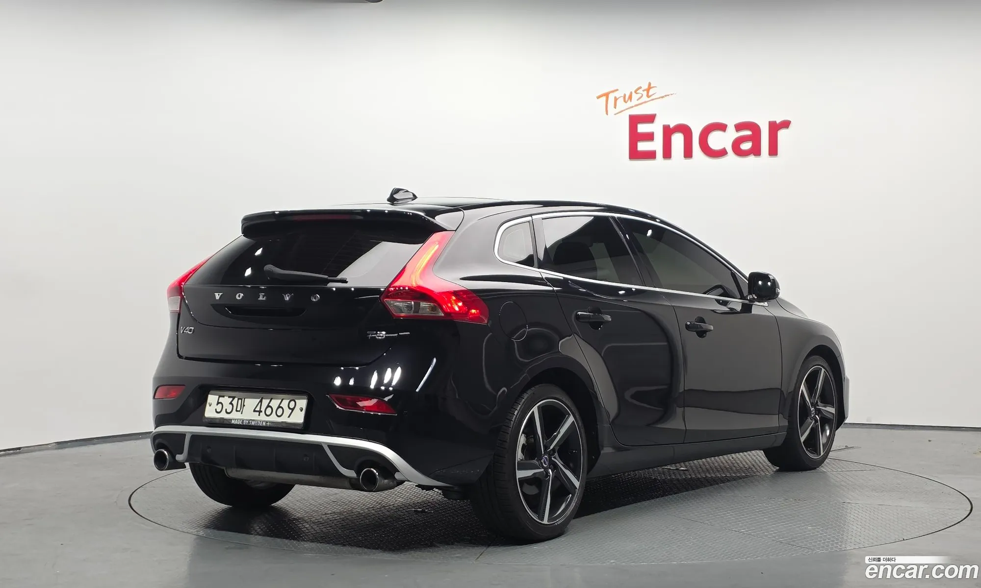Volvo V40 2015 YV1MV40LDF2227782 — 7