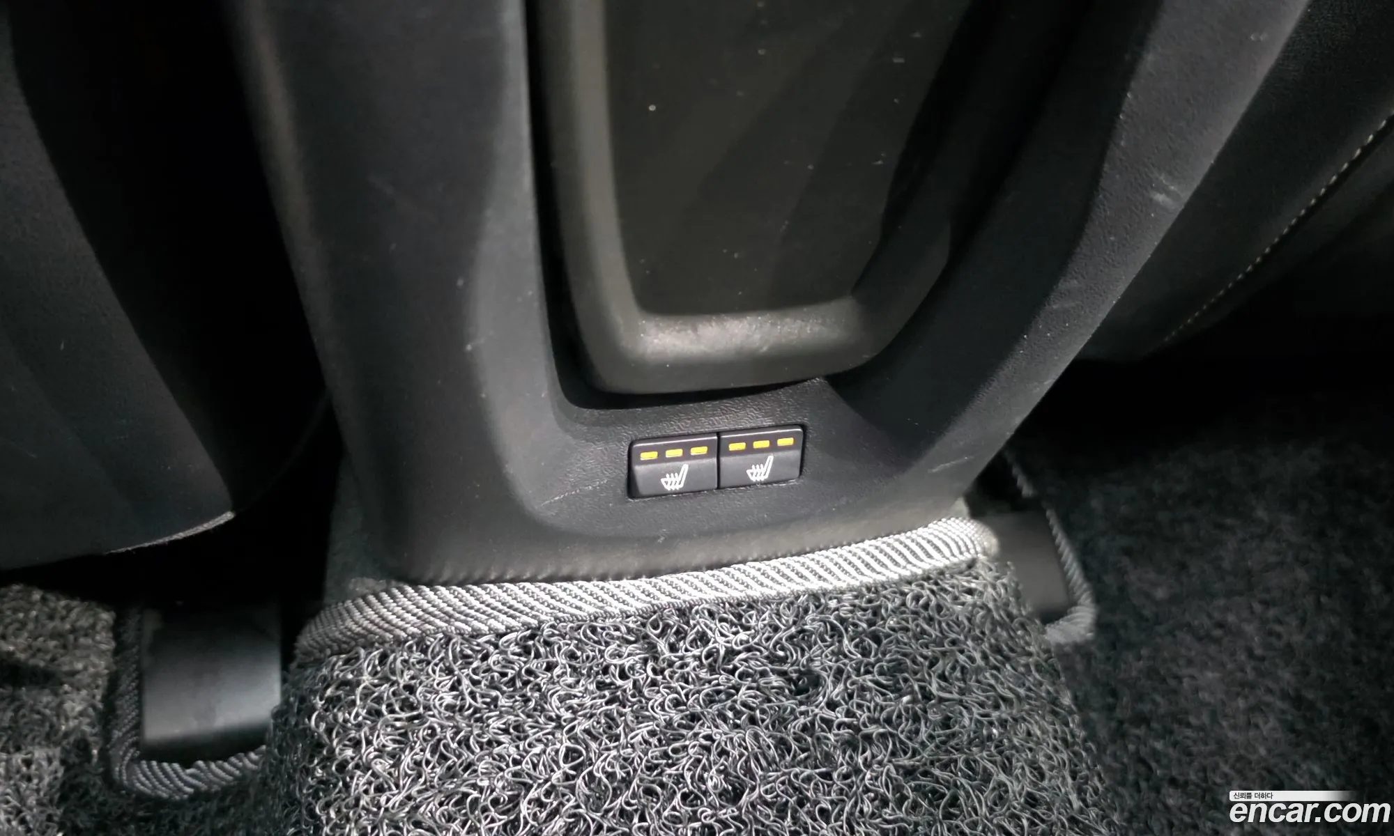 Volvo V40 2015 YV1MV40LDF2227782 — 16