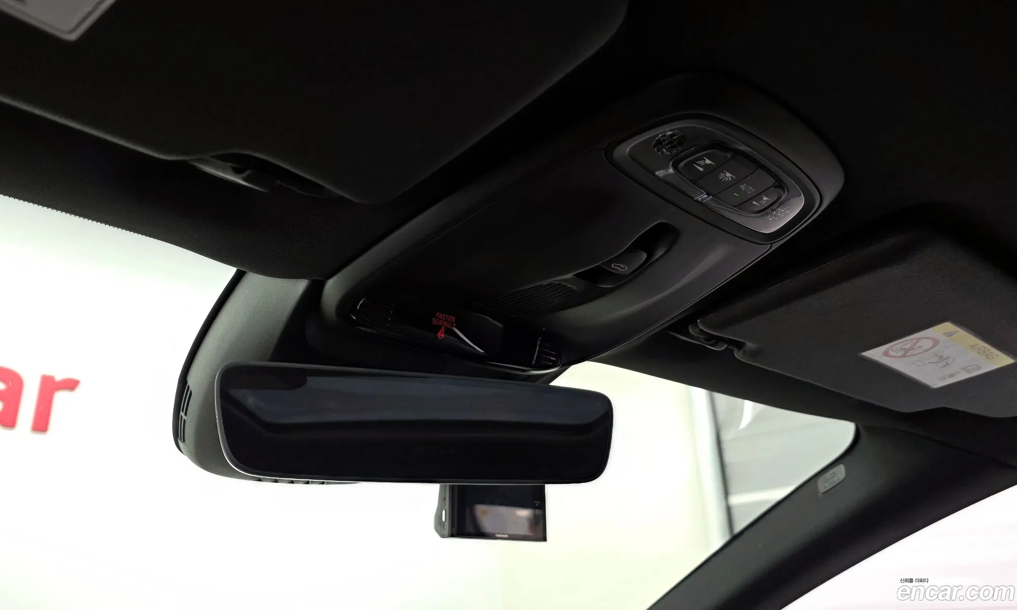 Volvo V40 2015 YV1MV40LDF2227782 — 12