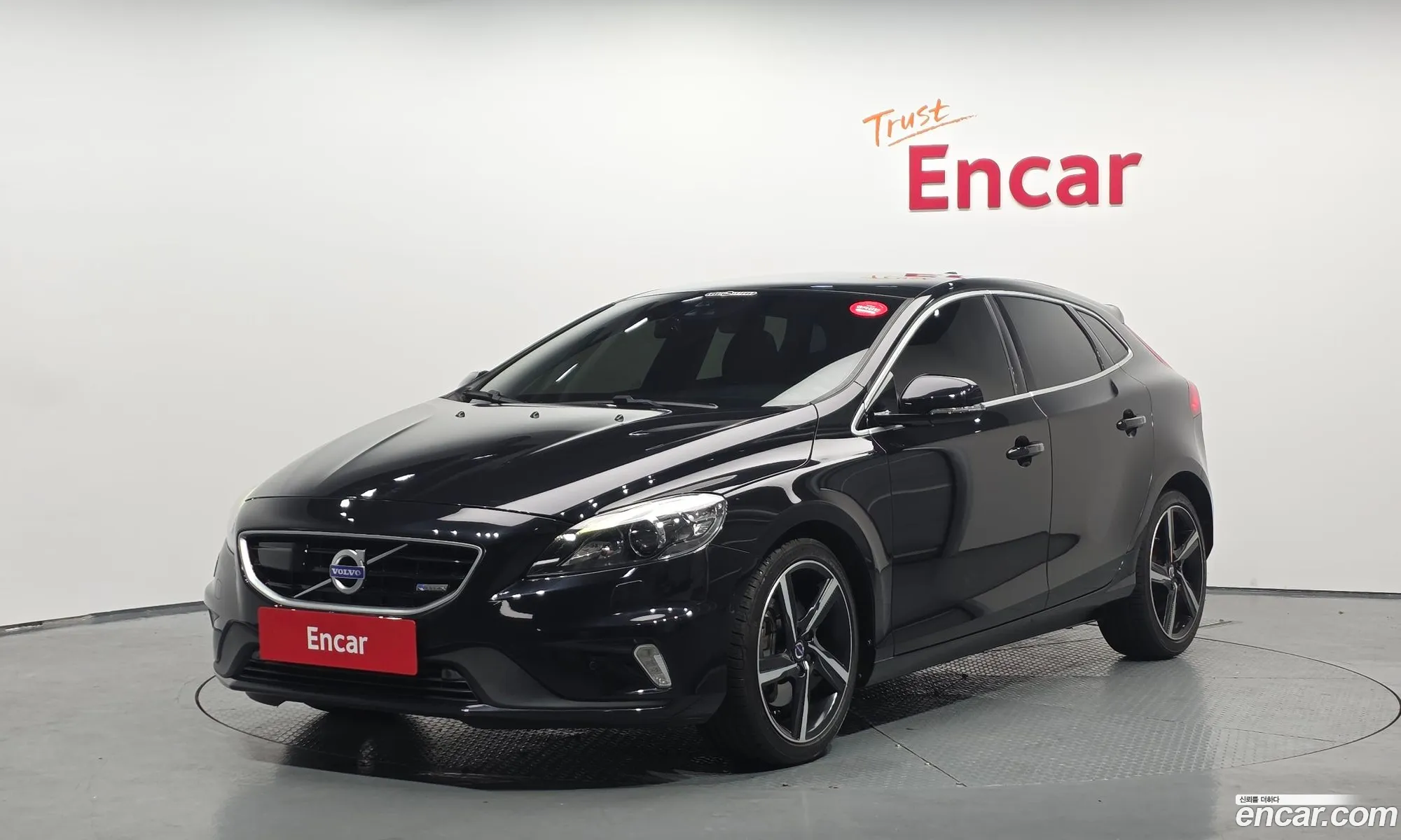 Volvo V40 2015 YV1MV40LDF2227782 — 18