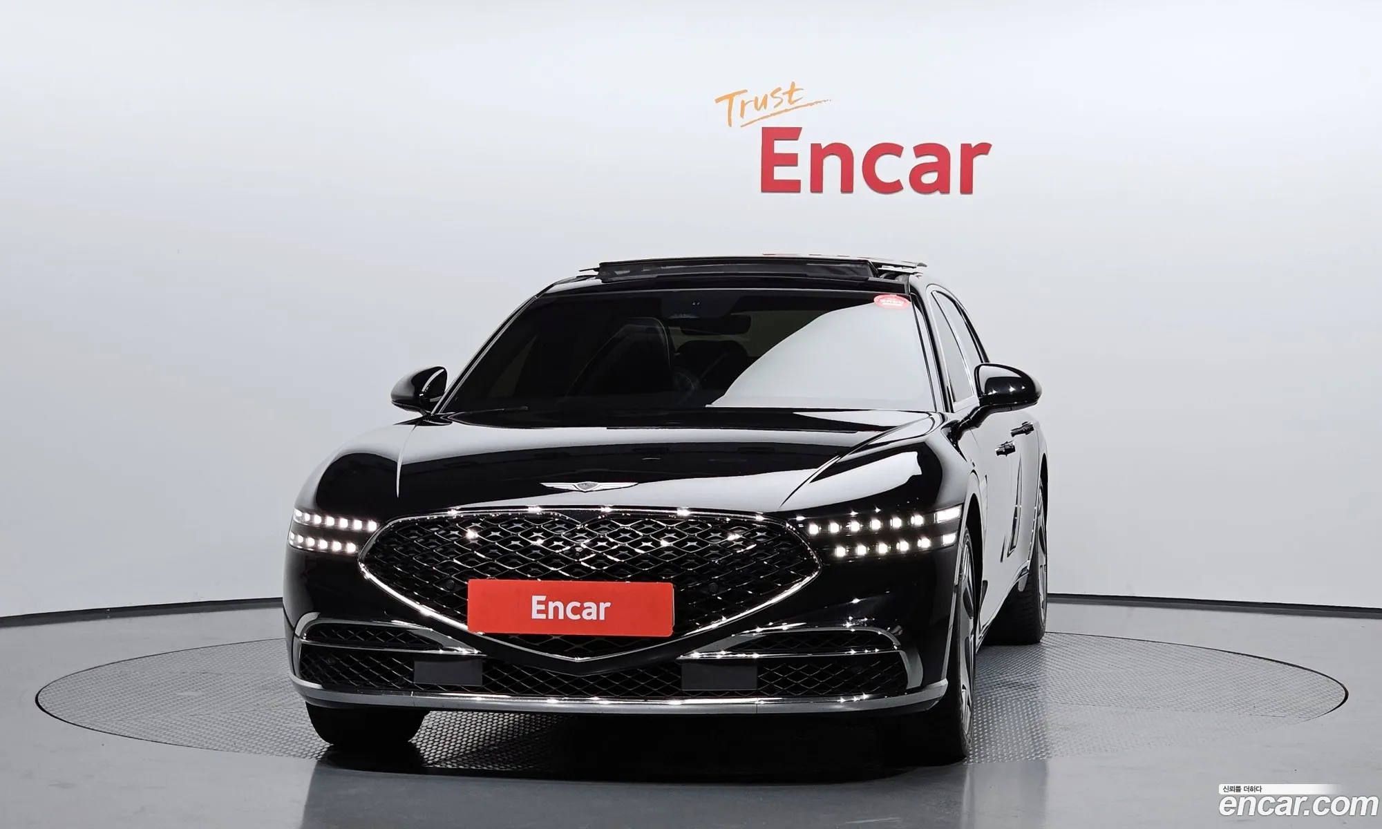 Genesis G90 2022 KMTFE11DDNU008982 — 4