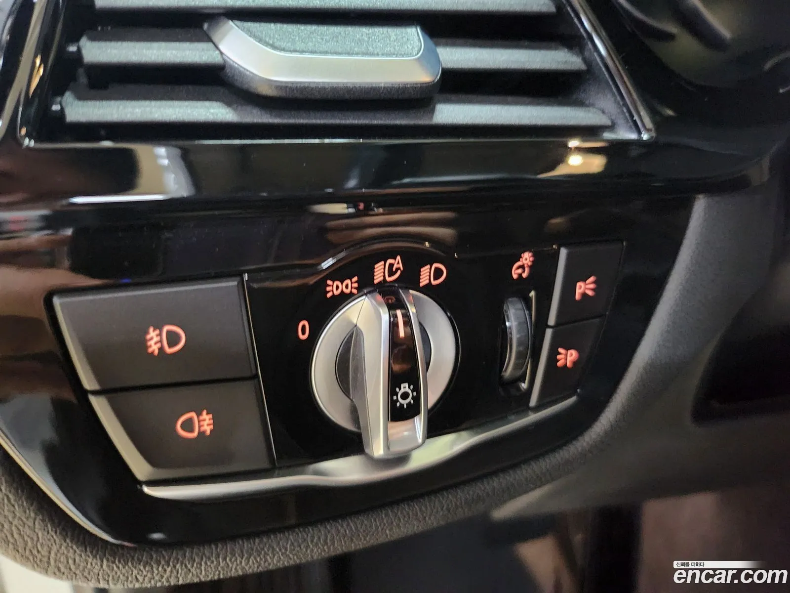 BMW 5 Series 2018 — 12