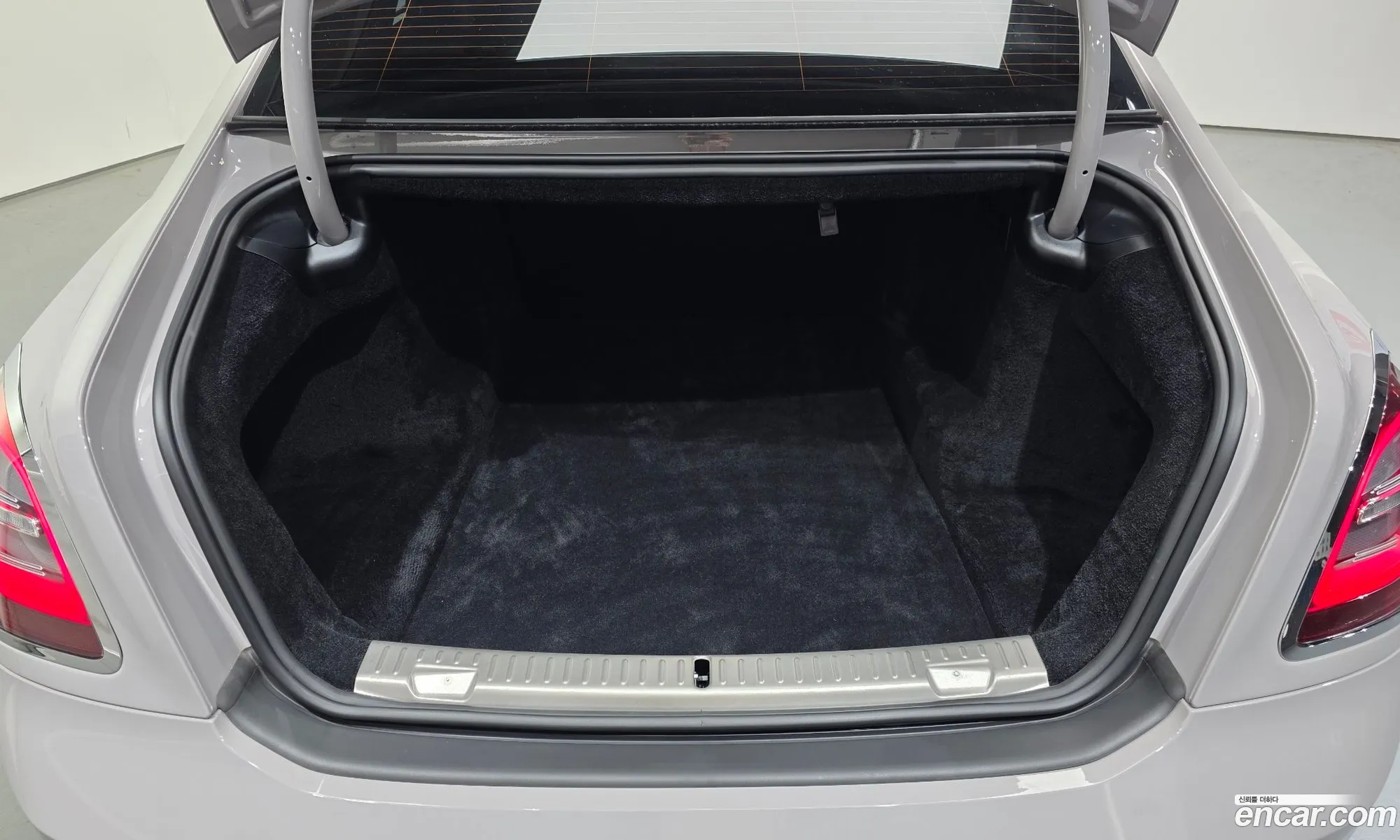 Rolls-Royce Ghost 2024 SCATV0102RU224638 — 5
