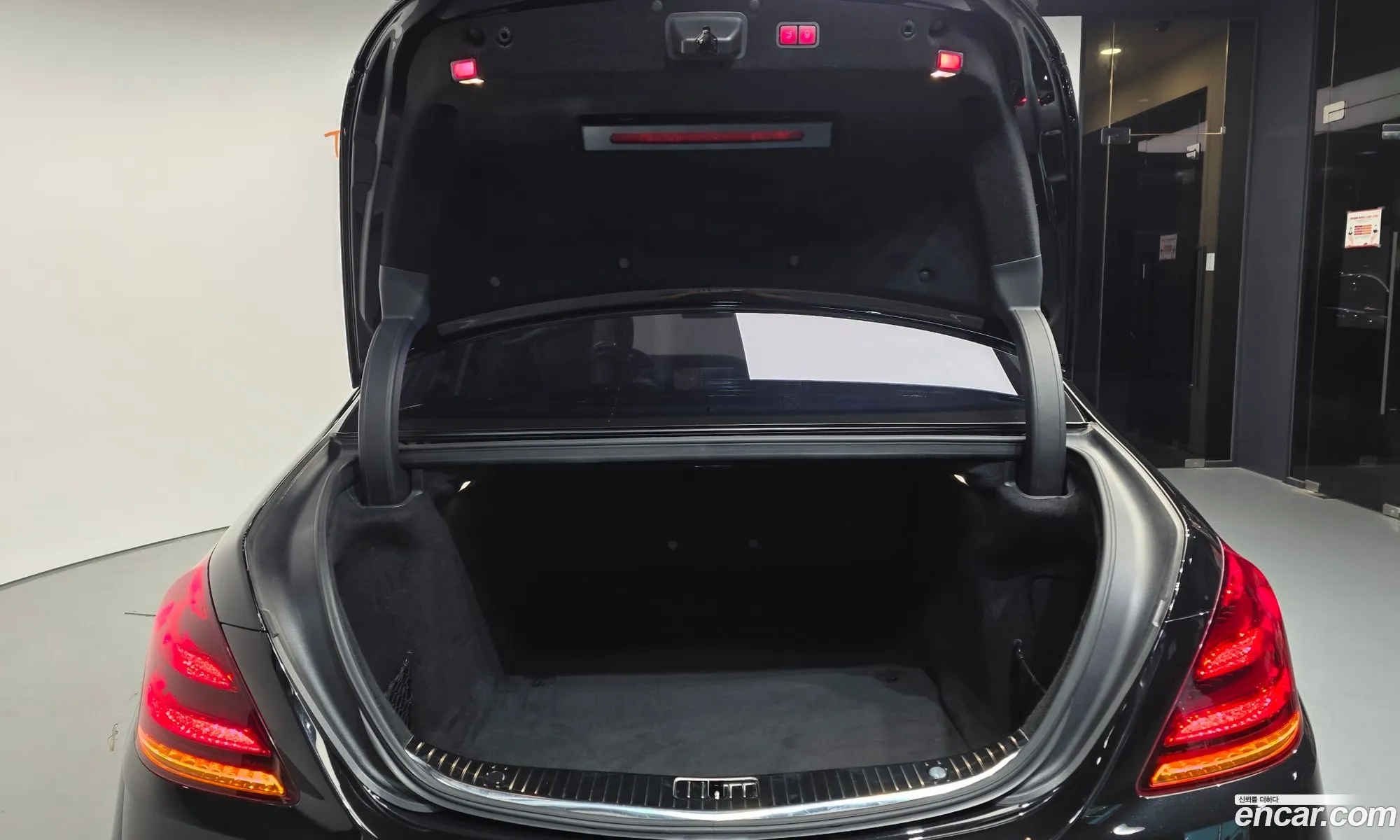 Mercedes-Benz S-Class W222 2019 — 19