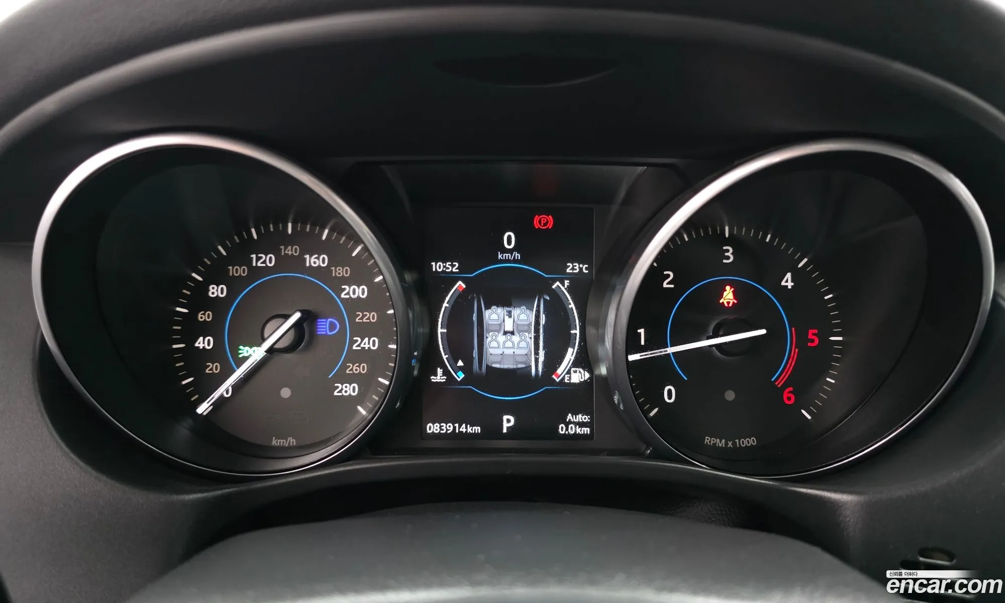 Jaguar XE 2017 SAJAA4BN2HCP05024 — 7