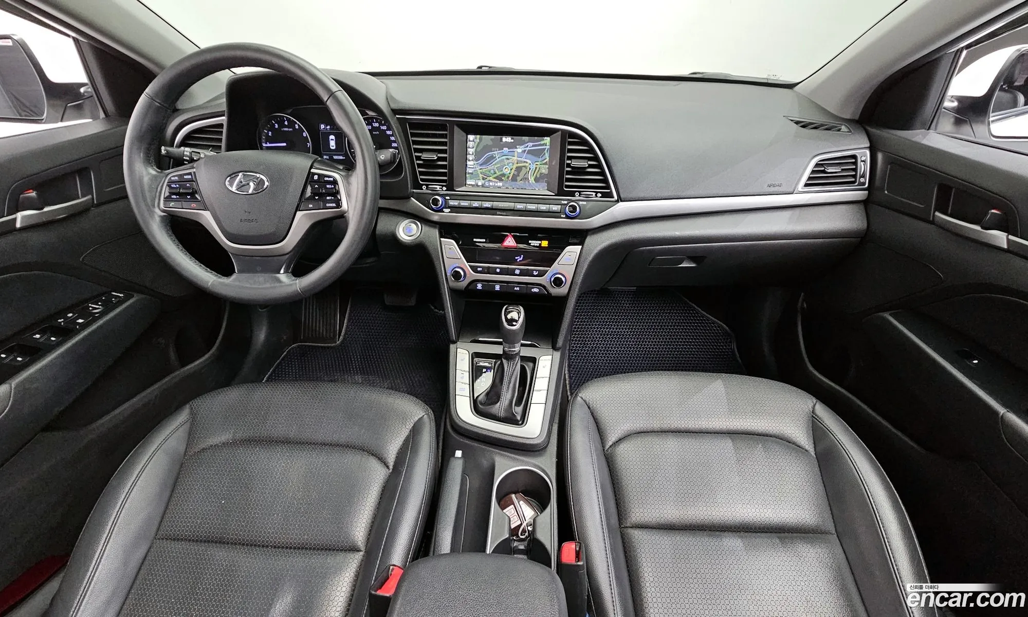 Hyundai Elantra AD 2015 — 4