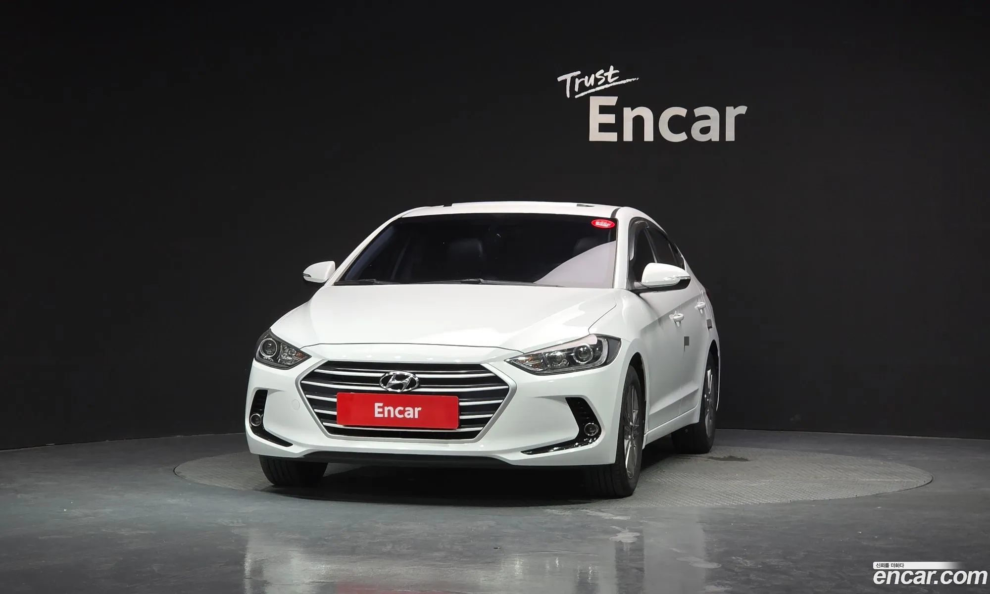 Hyundai Elantra AD 2016 — 3