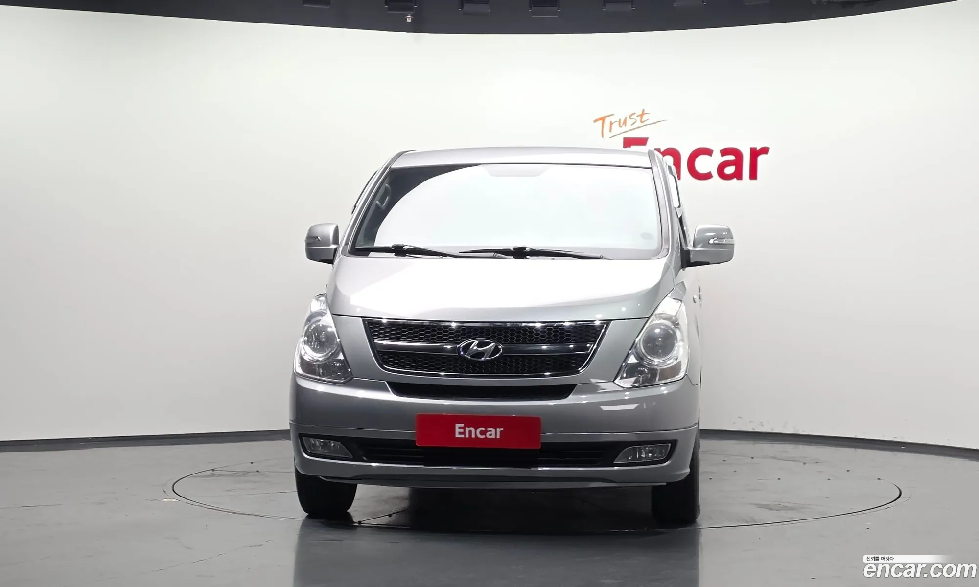 Hyundai Grand Starex 2013 — 3