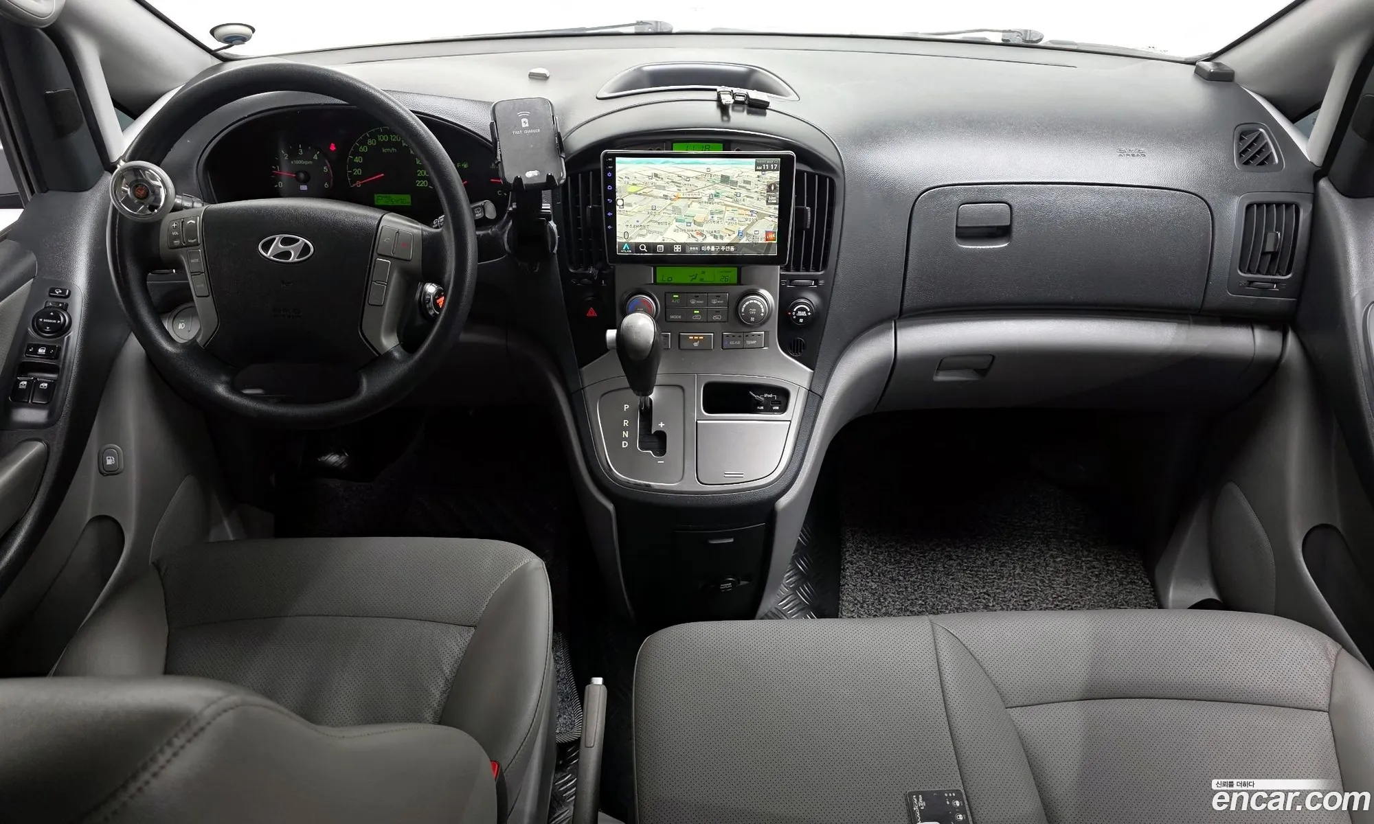 Hyundai Grand Starex 2013 — 4