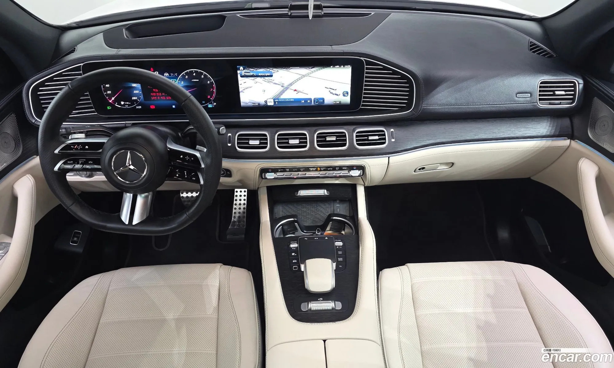 Mercedes-Benz GLS-Class X167 2025 — 12
