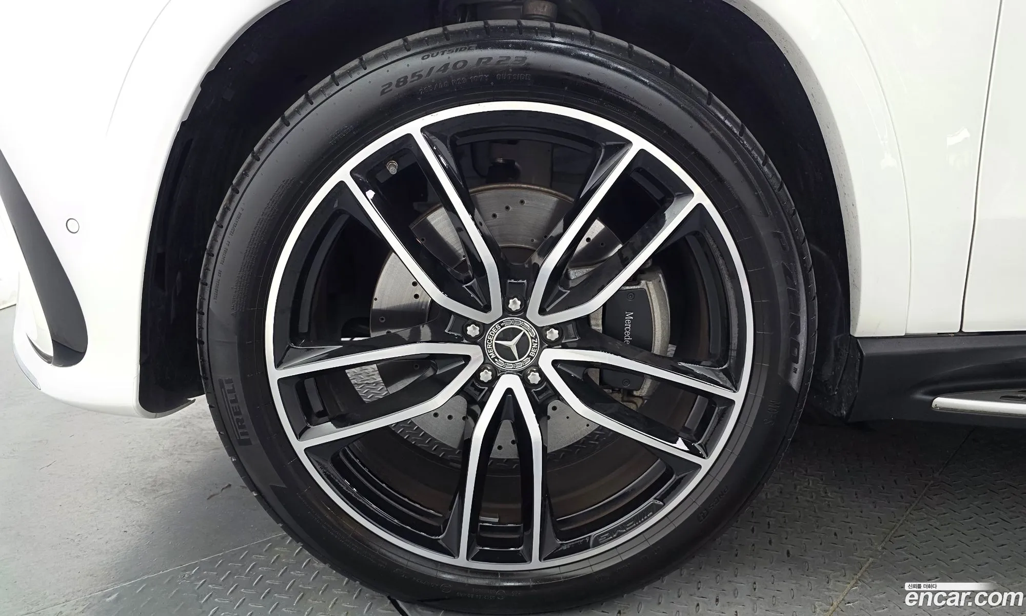 Mercedes-Benz GLS-Class X167 2025 — 26