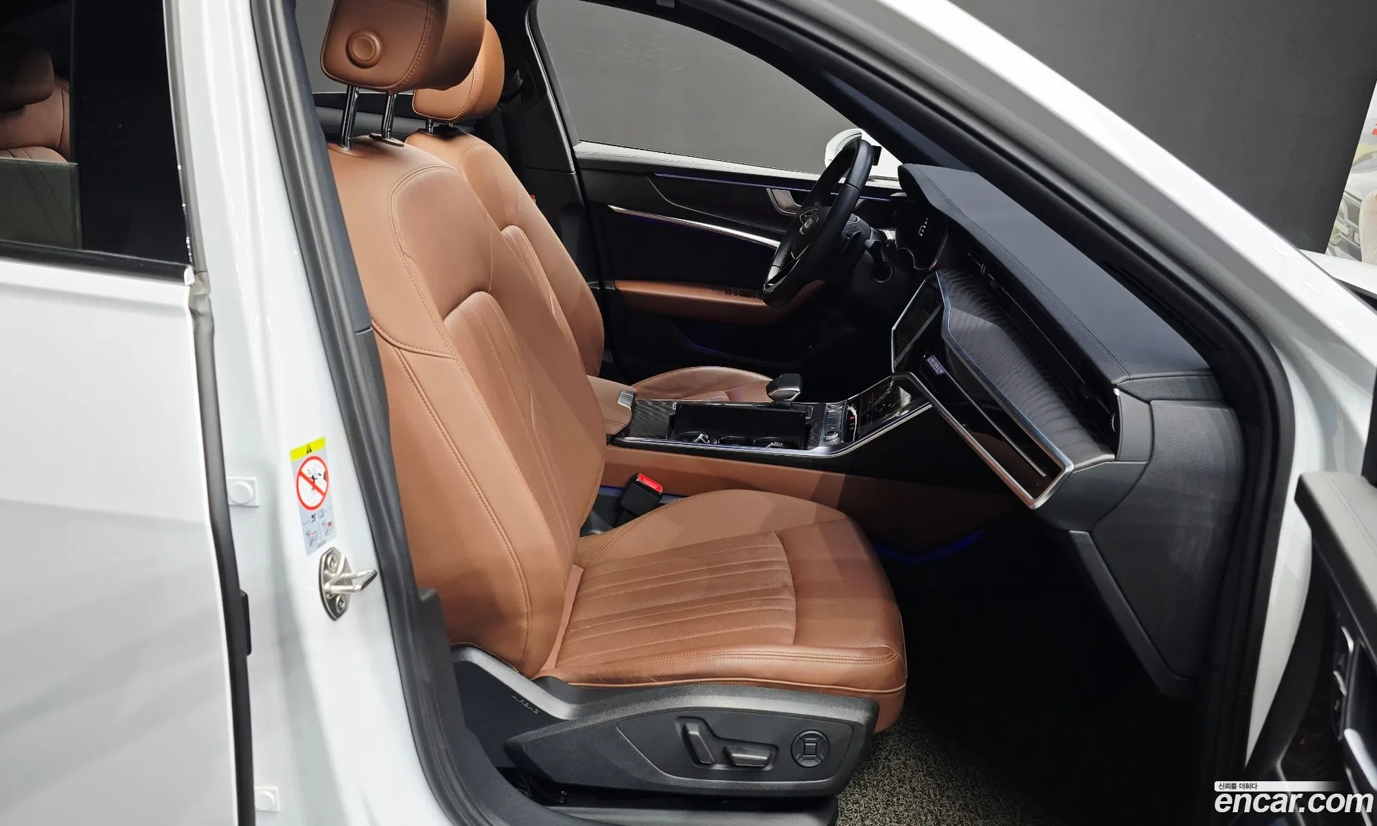 Audi A6 2020 WAUZZZF21LN044894 — 15
