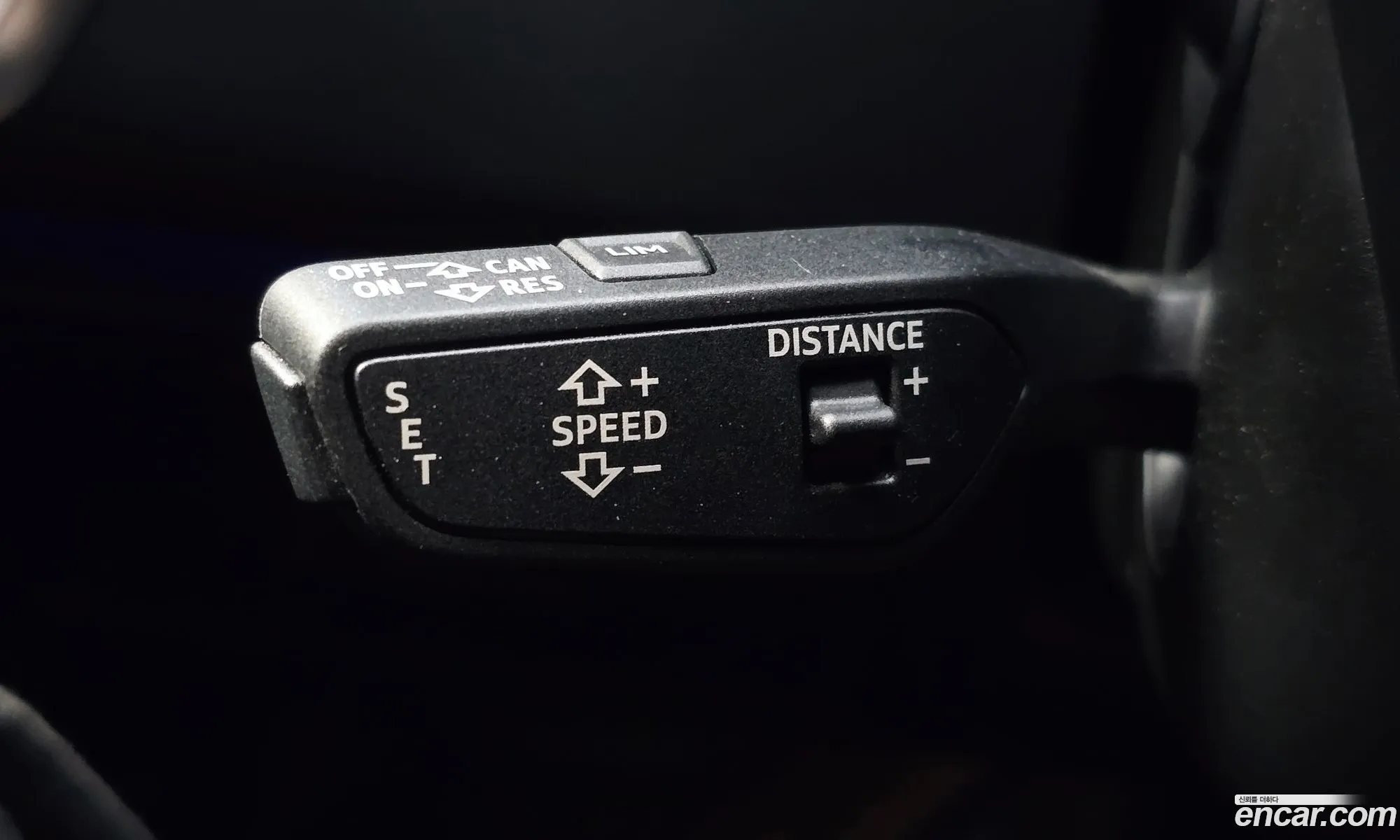 Audi A6 2020 WAUZZZF21LN044894 — 17