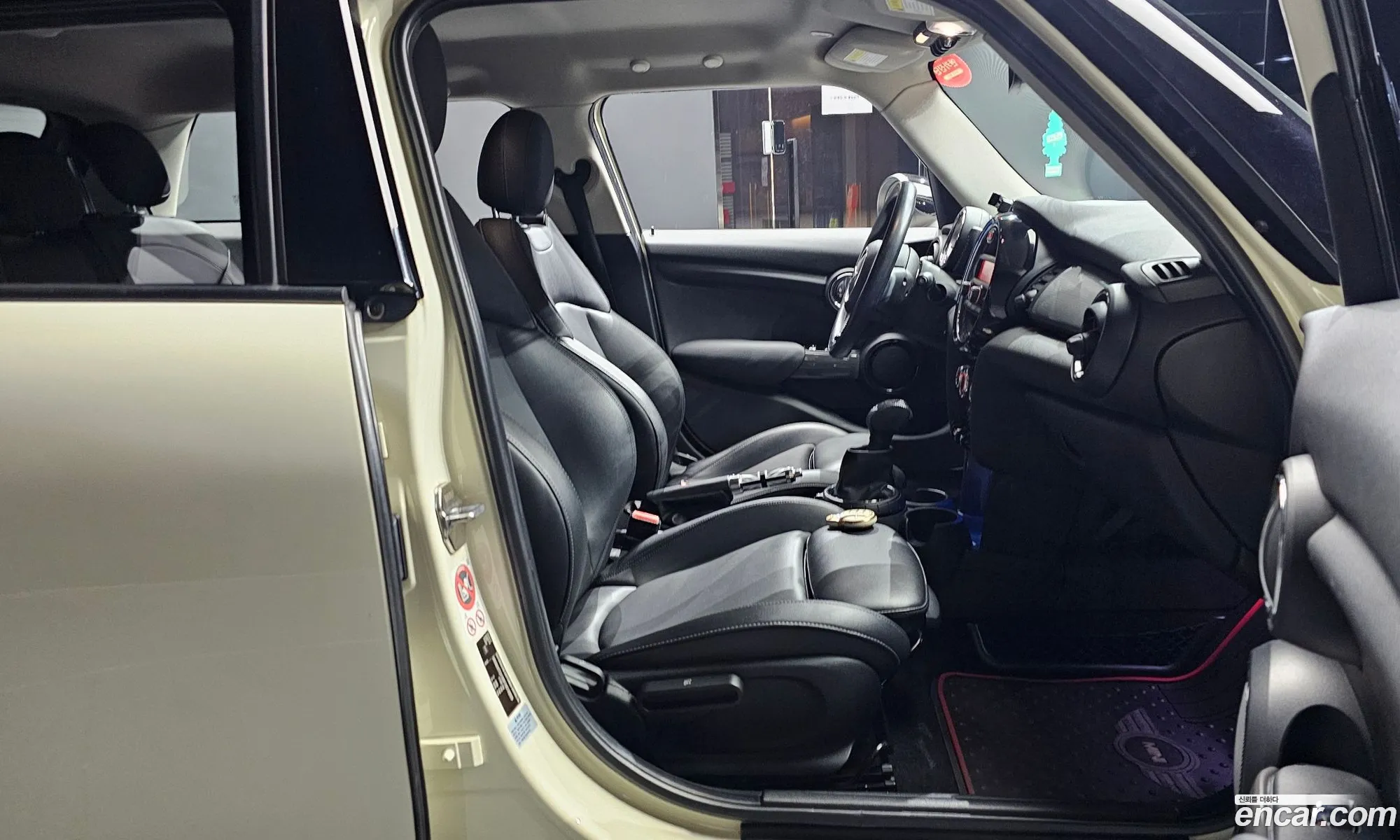 Mini Cooper D 2015 — 9