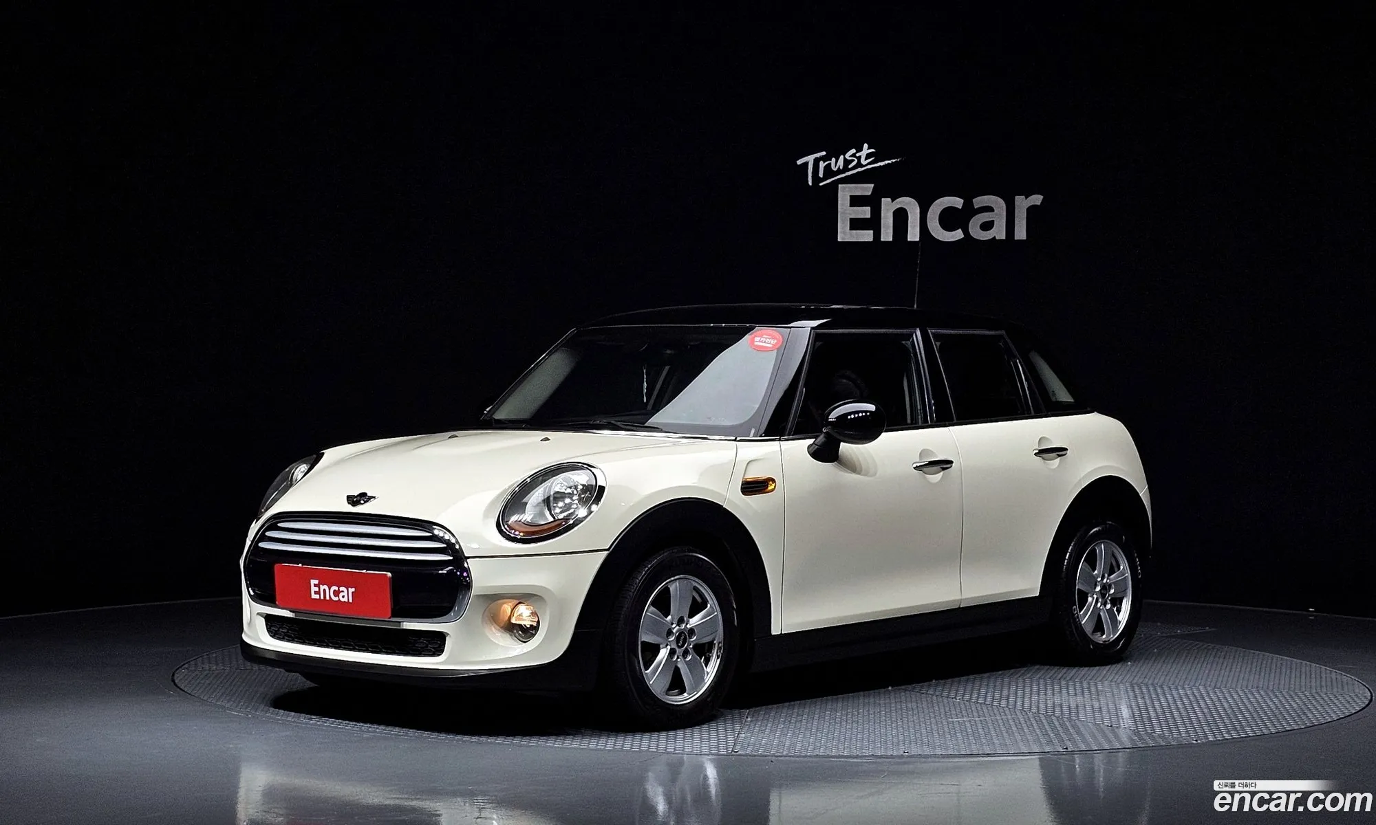 Mini Cooper D 2015 — 16