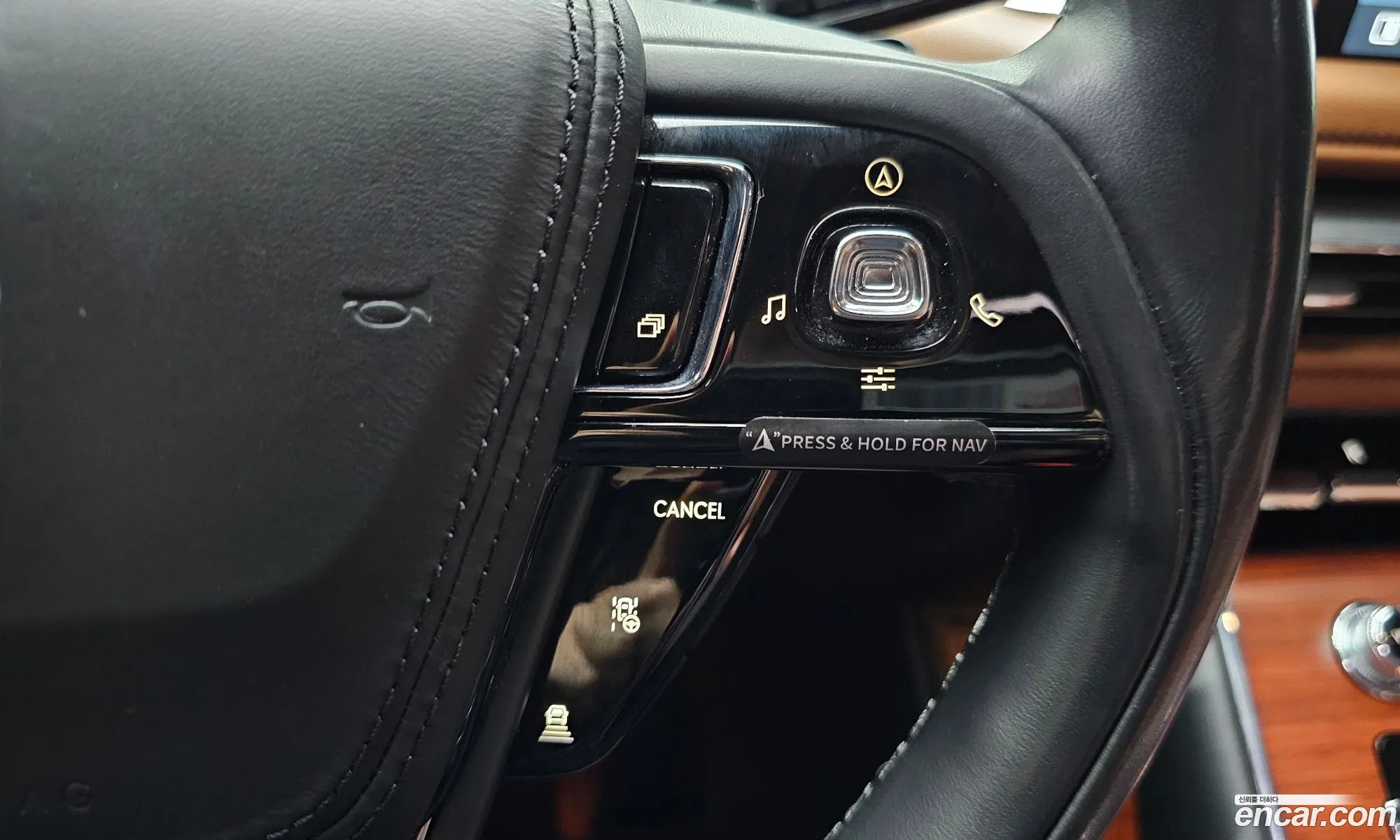 Lincoln Aviator 2023 5LM5J7XC3PGL12514 — 20