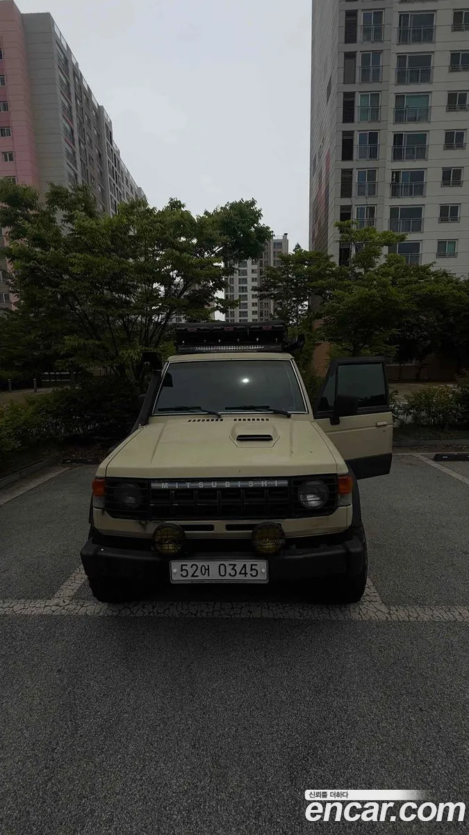 Hyundai Galloper 1995 — 2