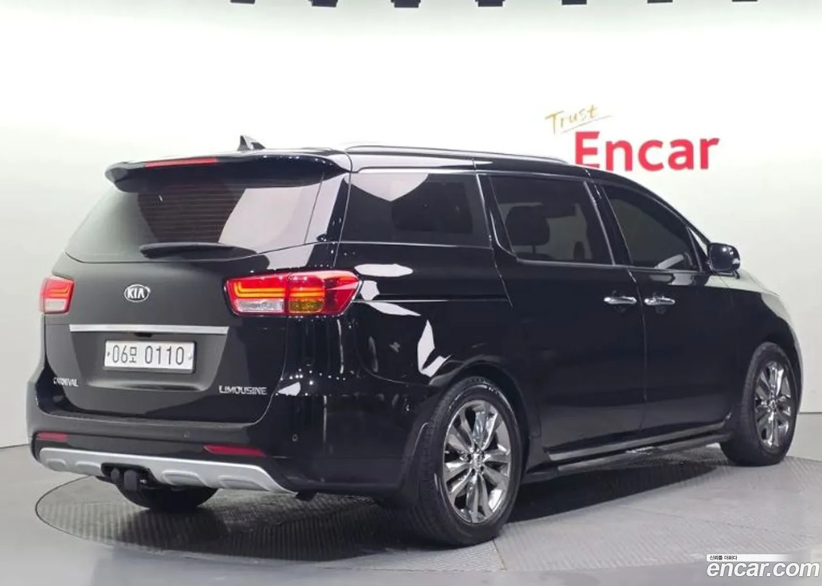Kia Carnival 2016 — 3