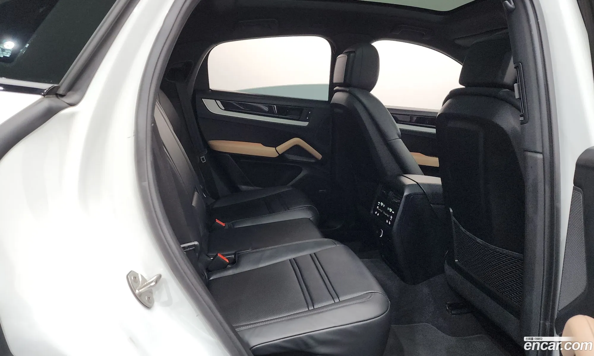 Porsche Cayenne 2023 WP1BA29Y2RDA58397 — 18