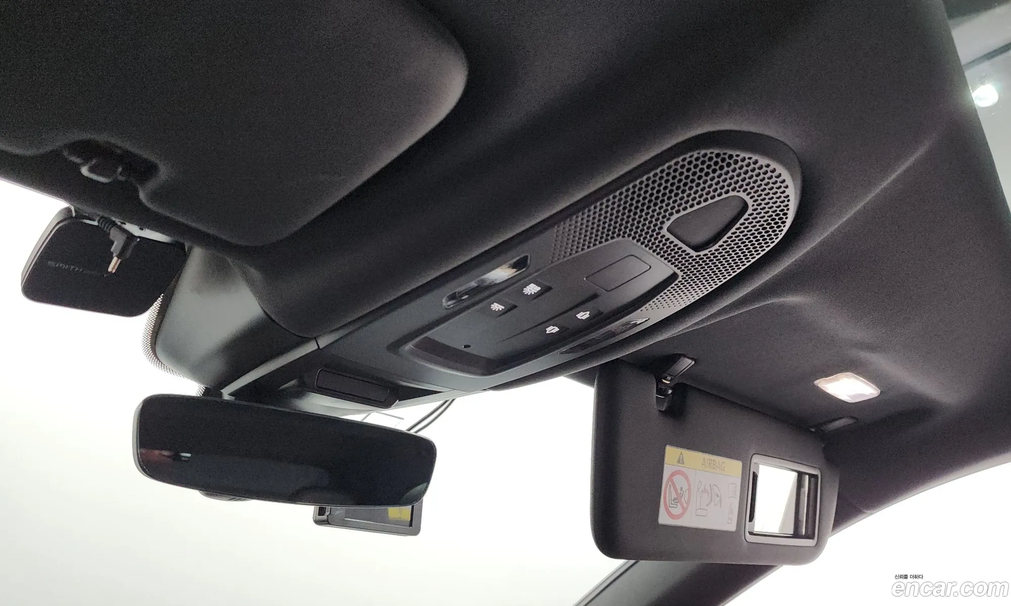 Porsche Cayenne 2023 WP1BA29Y2RDA58397 — 22