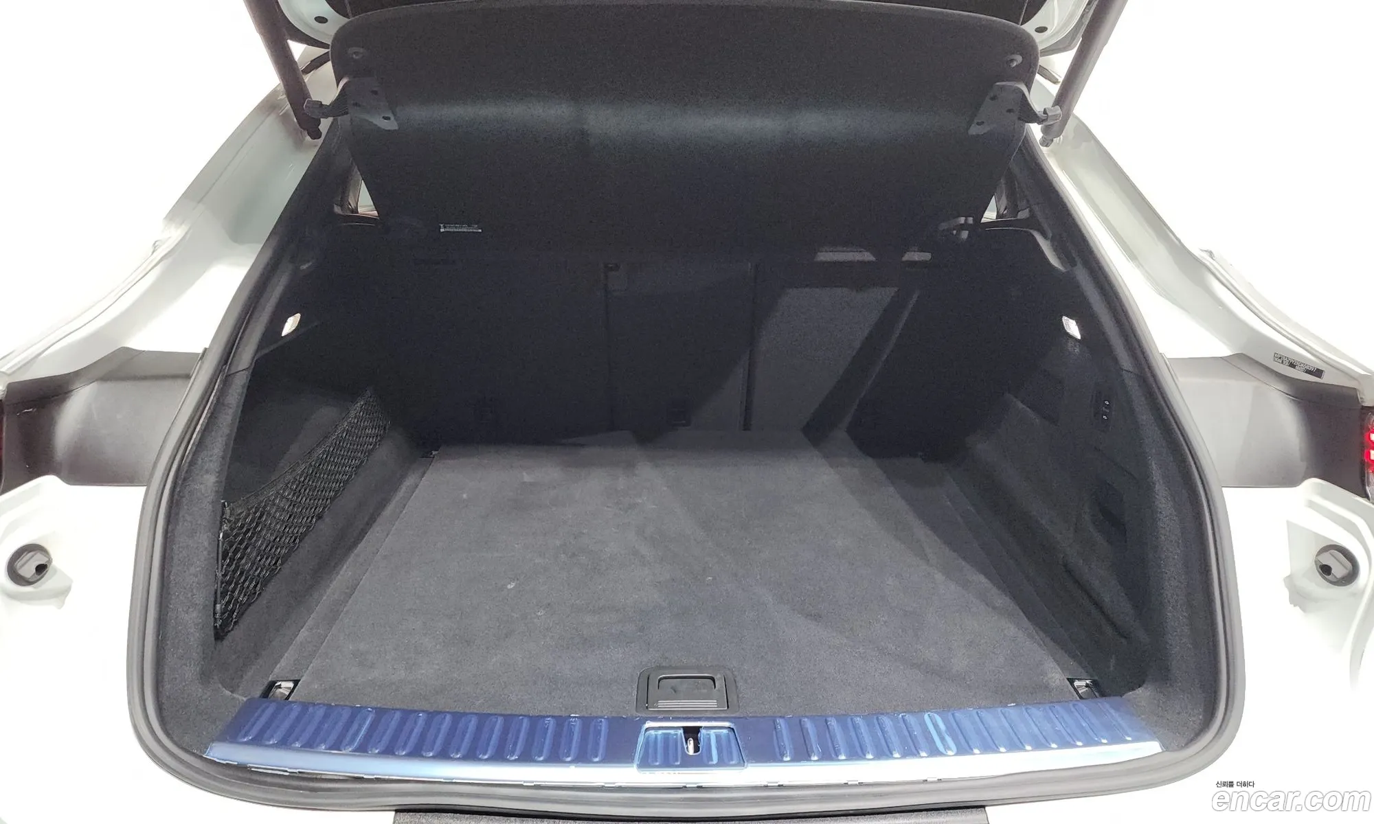 Porsche Cayenne 2023 WP1BA29Y2RDA58397 — 27
