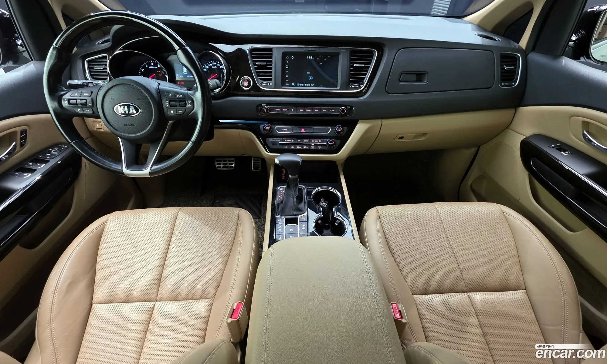 Kia Carnival 2018 — 2