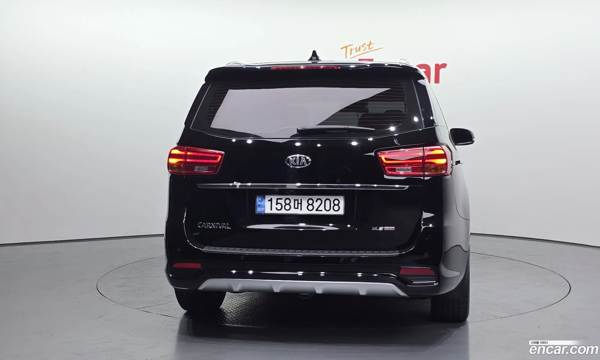 Kia Carnival 2018 — 3