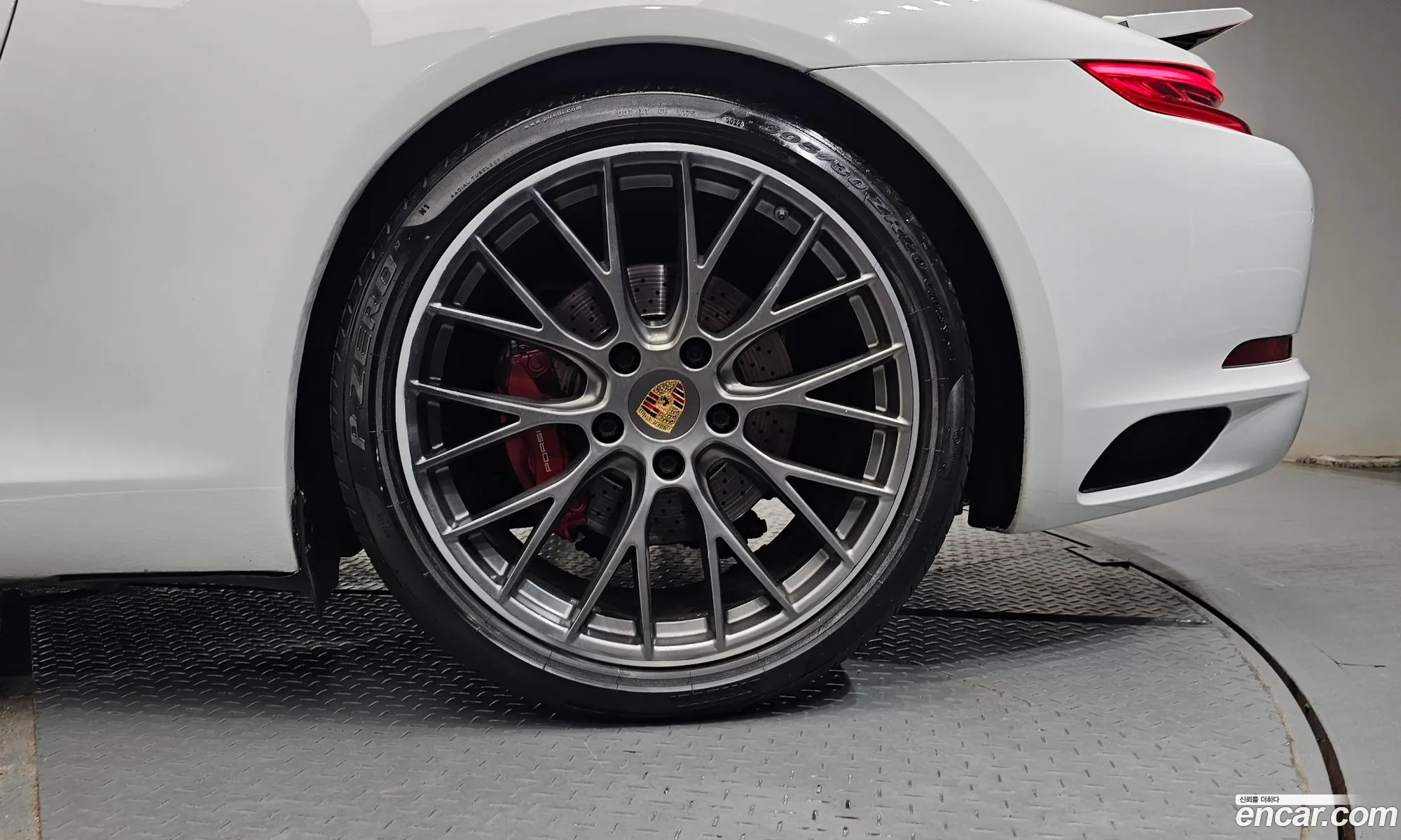 Porsche 911 2017 WP0AB2991HS122670 — 23