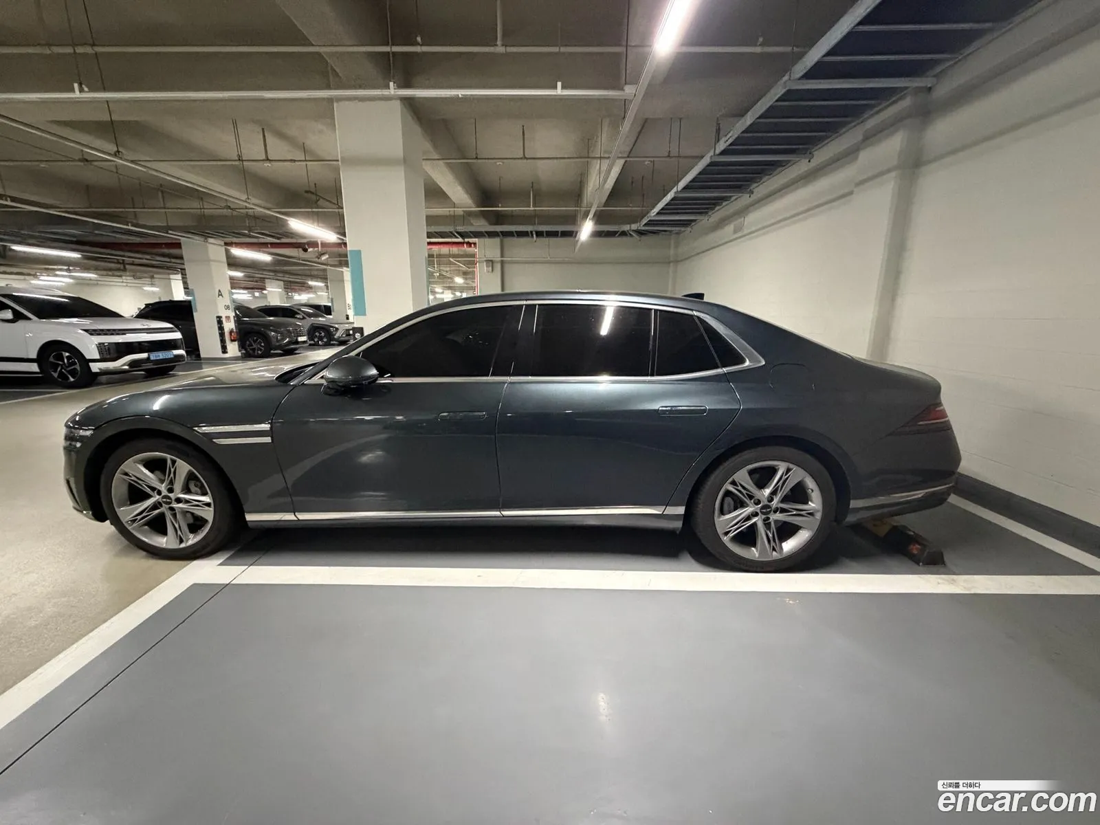 Genesis G90 2022 — 2