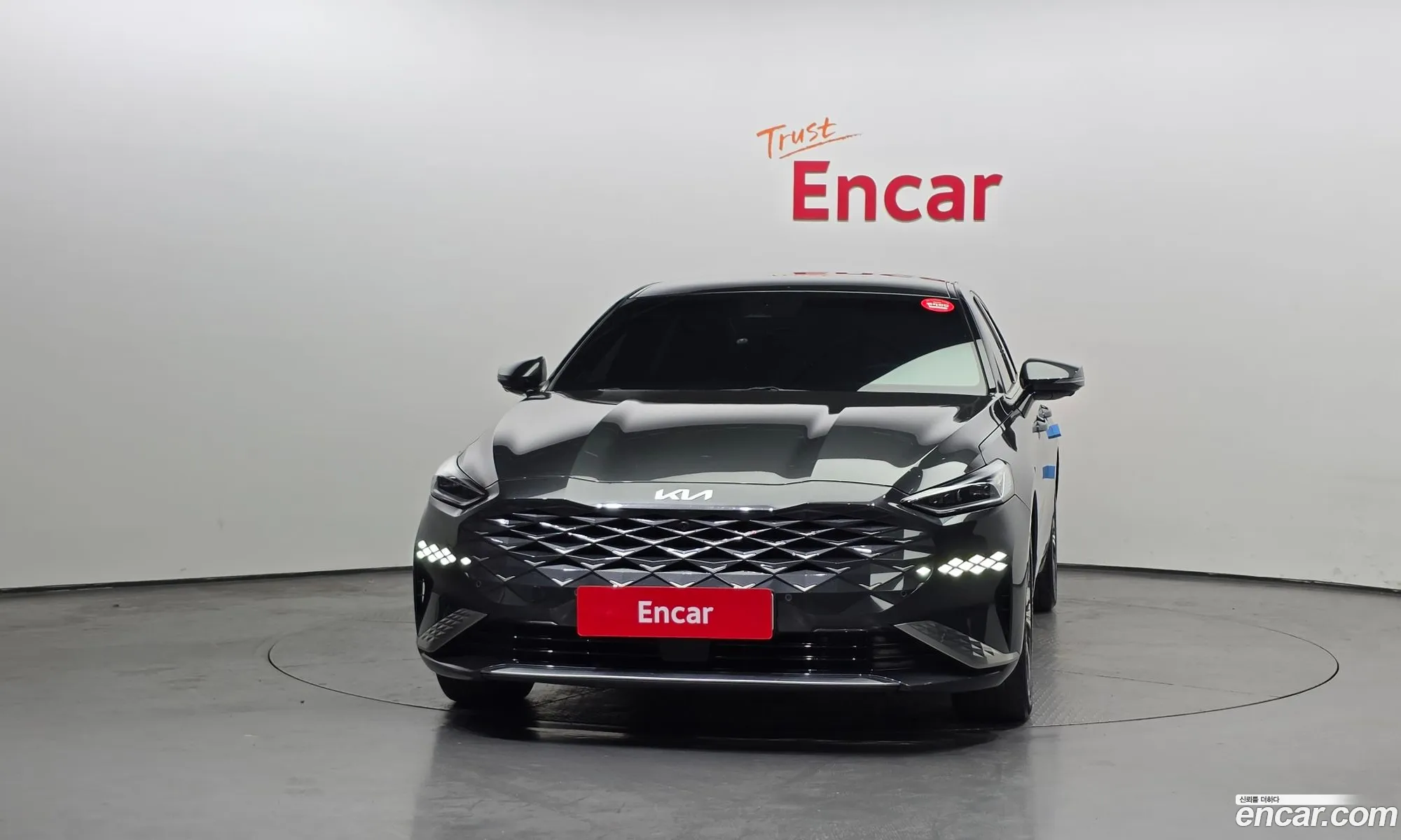 Kia K8 Hybrid 2022 — 4
