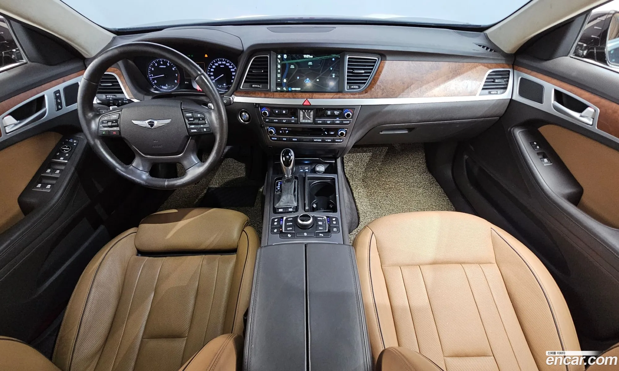 Hyundai Genesis DH 2014 — 3