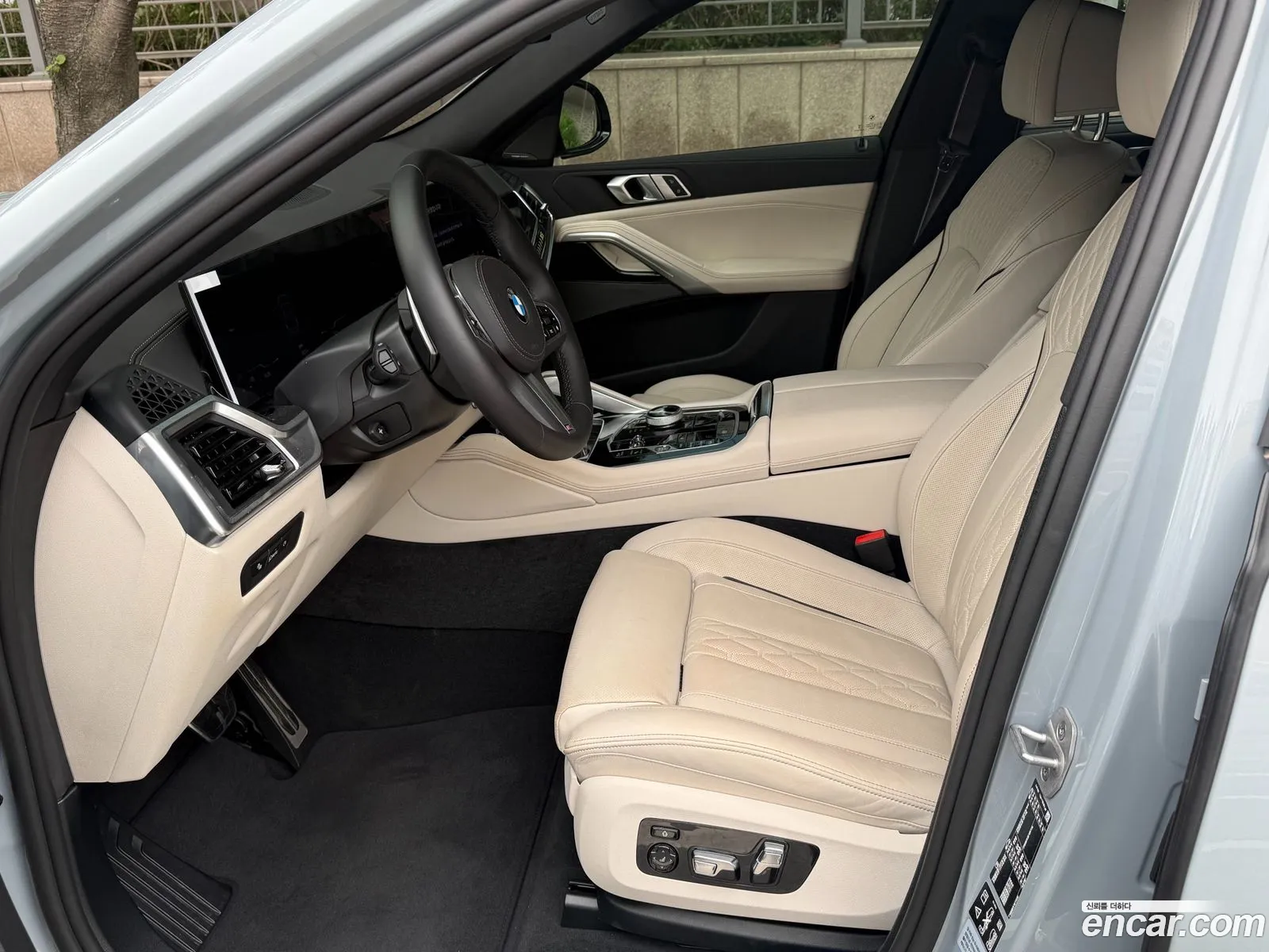BMW X6 2025 — 7