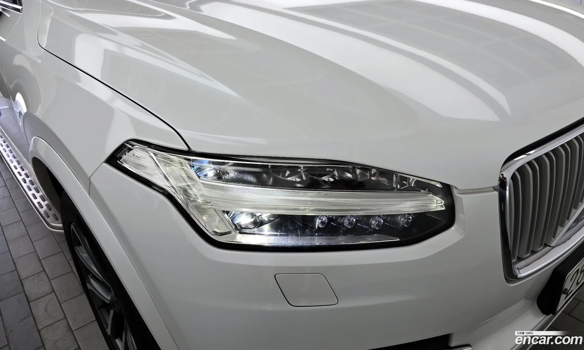 Volvo XC90 2017 — 22