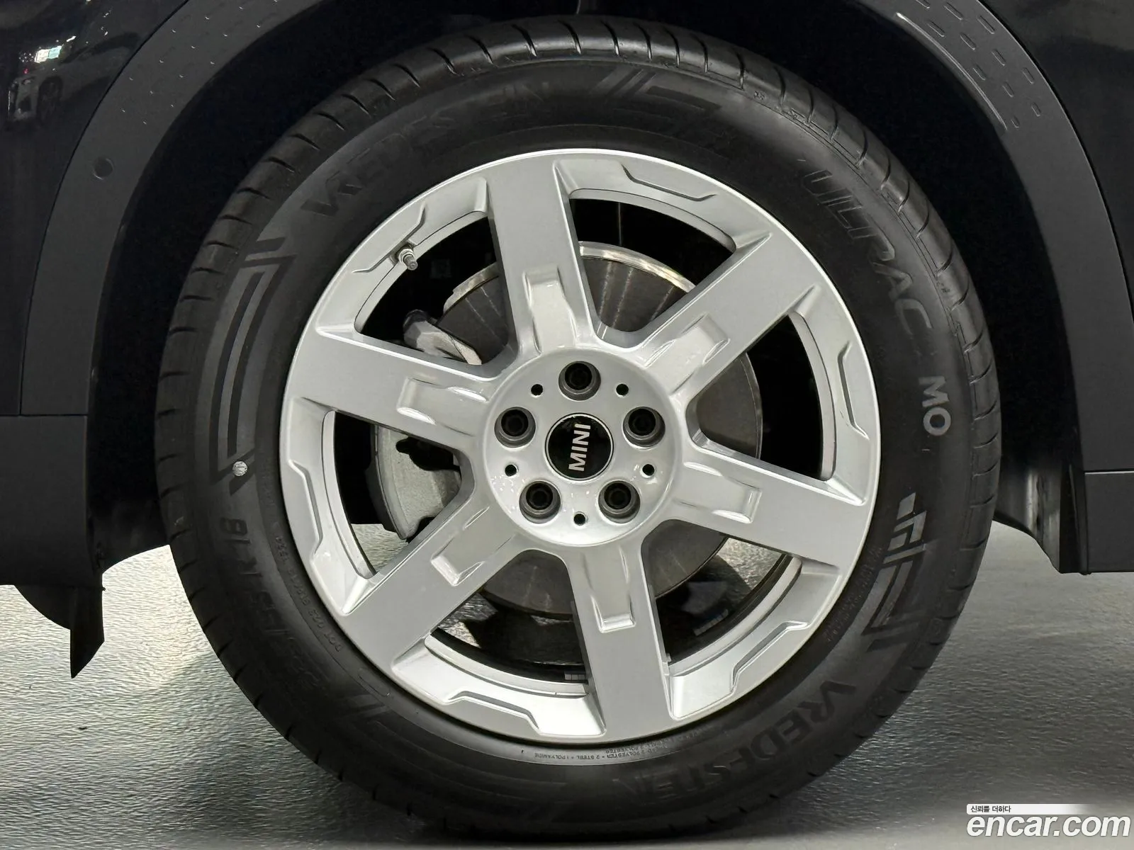 Mini Cooper Countryman Electric 2025 — 3