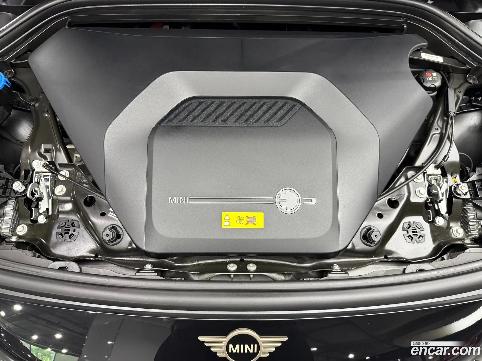Mini Cooper Countryman Electric 2025 — 16