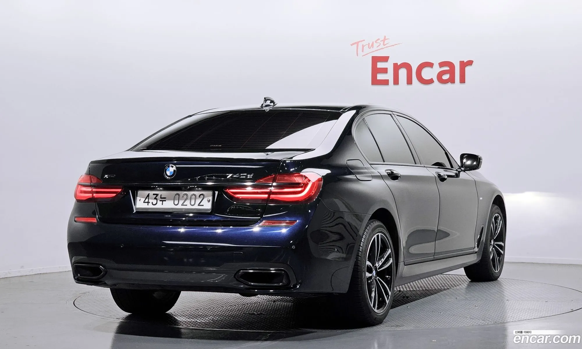 BMW 7 Series 2016 WBA7C6109GG583027 — 19
