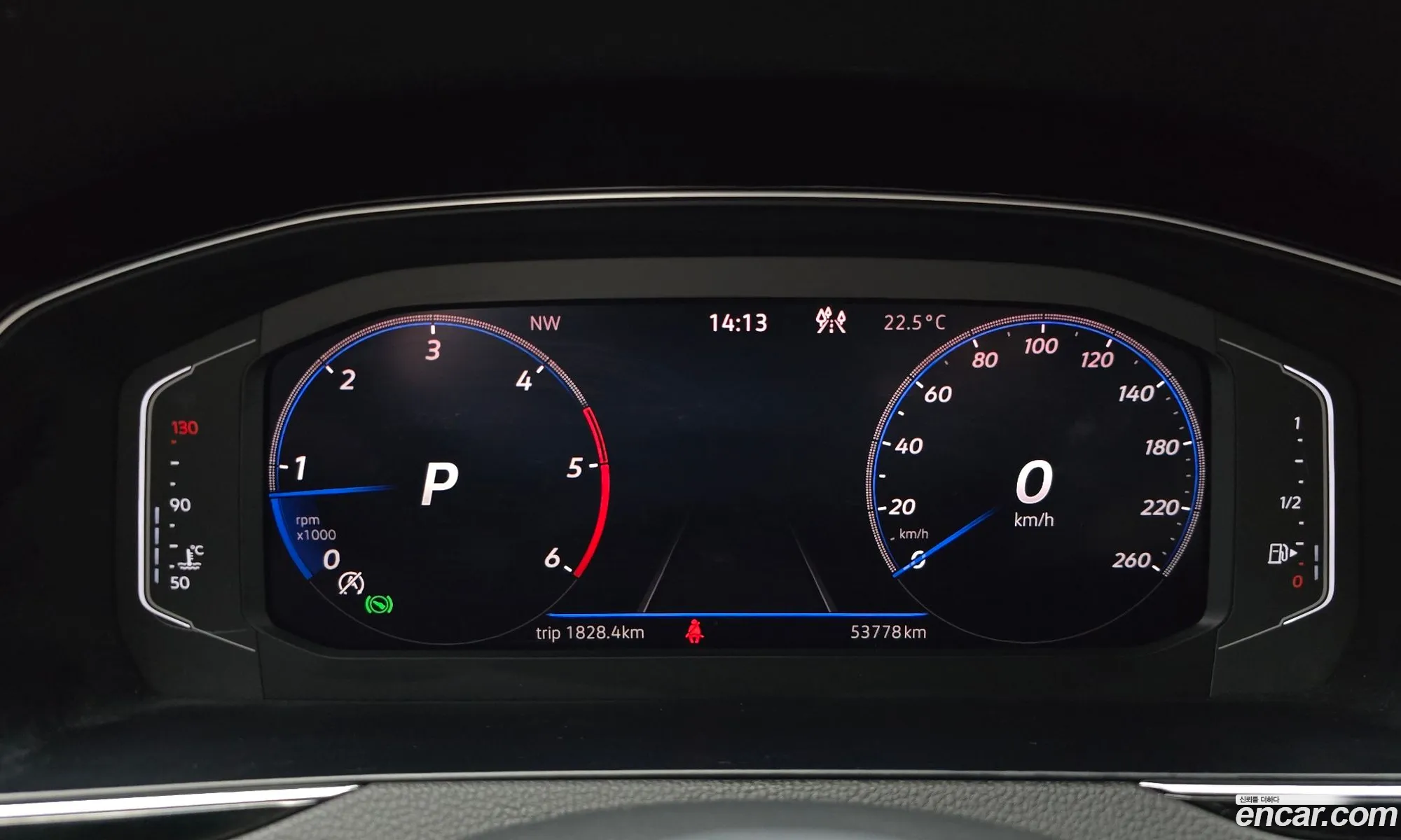 Volkswagen Passat GT 2021 — 23