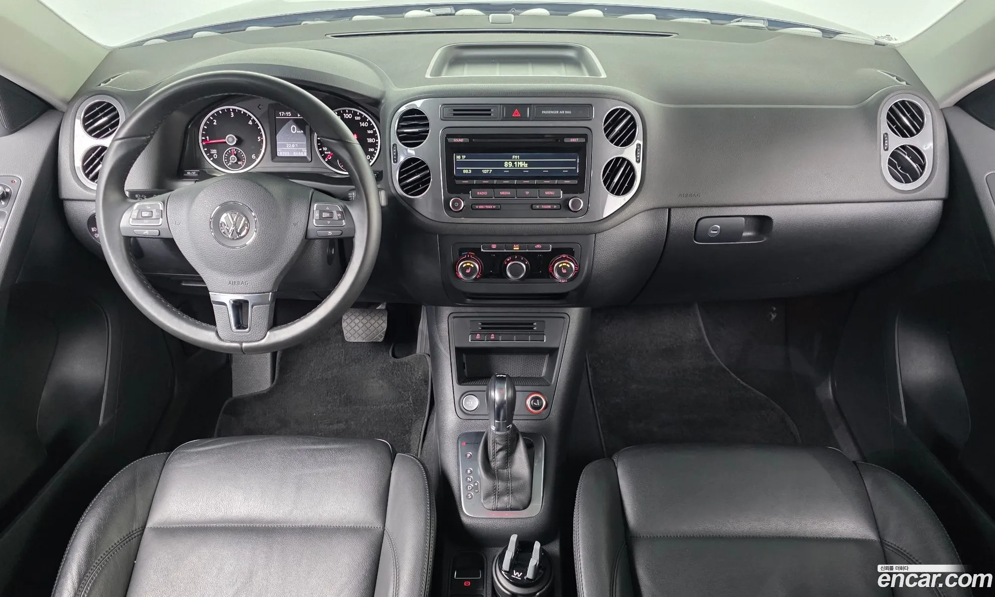 Volkswagen Tiguan 2013 — 19