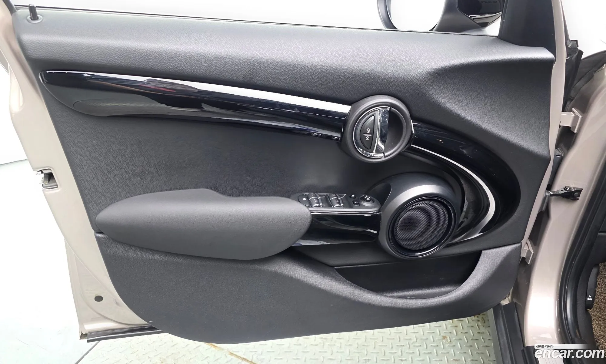 Mini Cooper 2021 WMW41DK06N2R13549 — 23