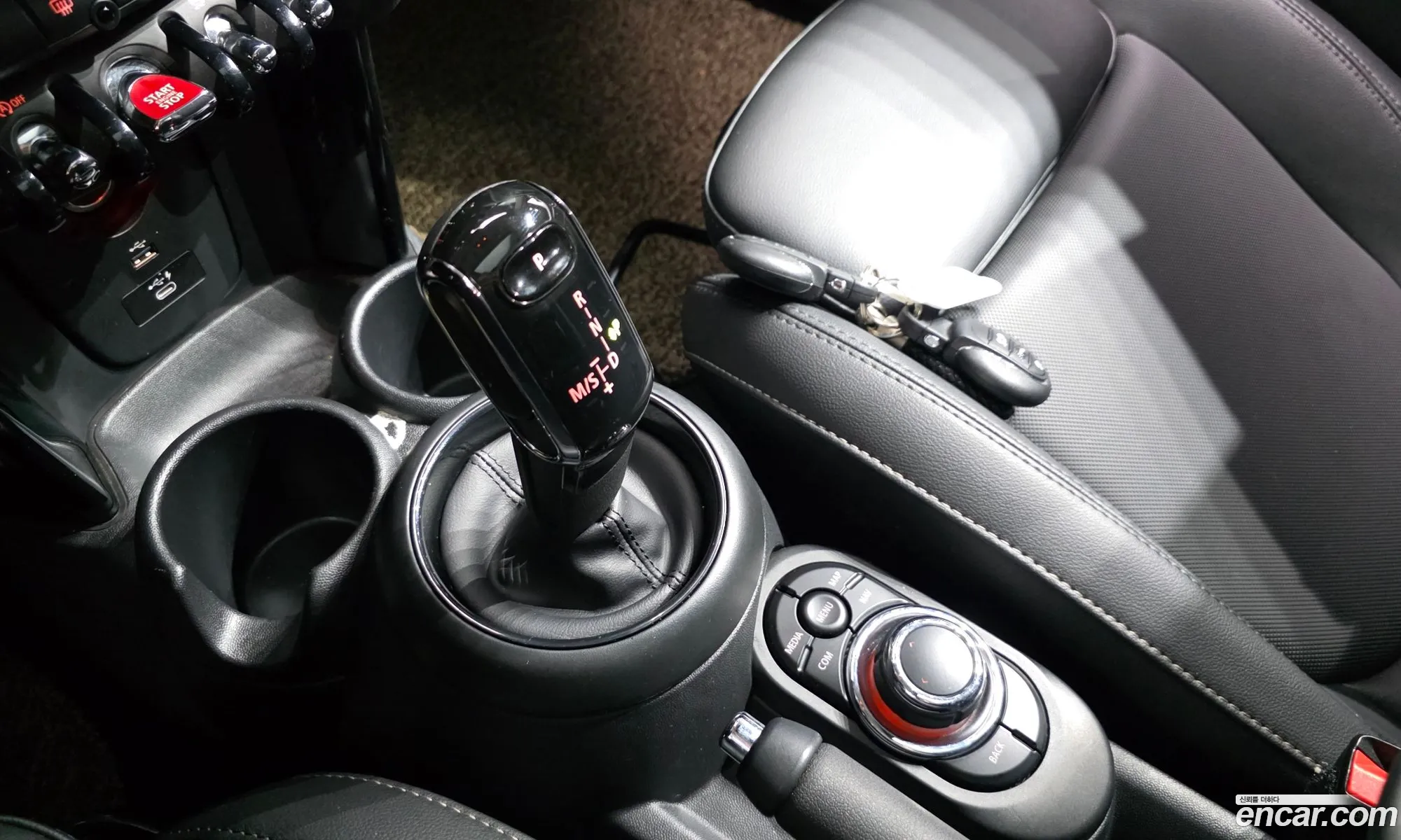 Mini Cooper 2021 WMW41DK06N2R13549 — 8