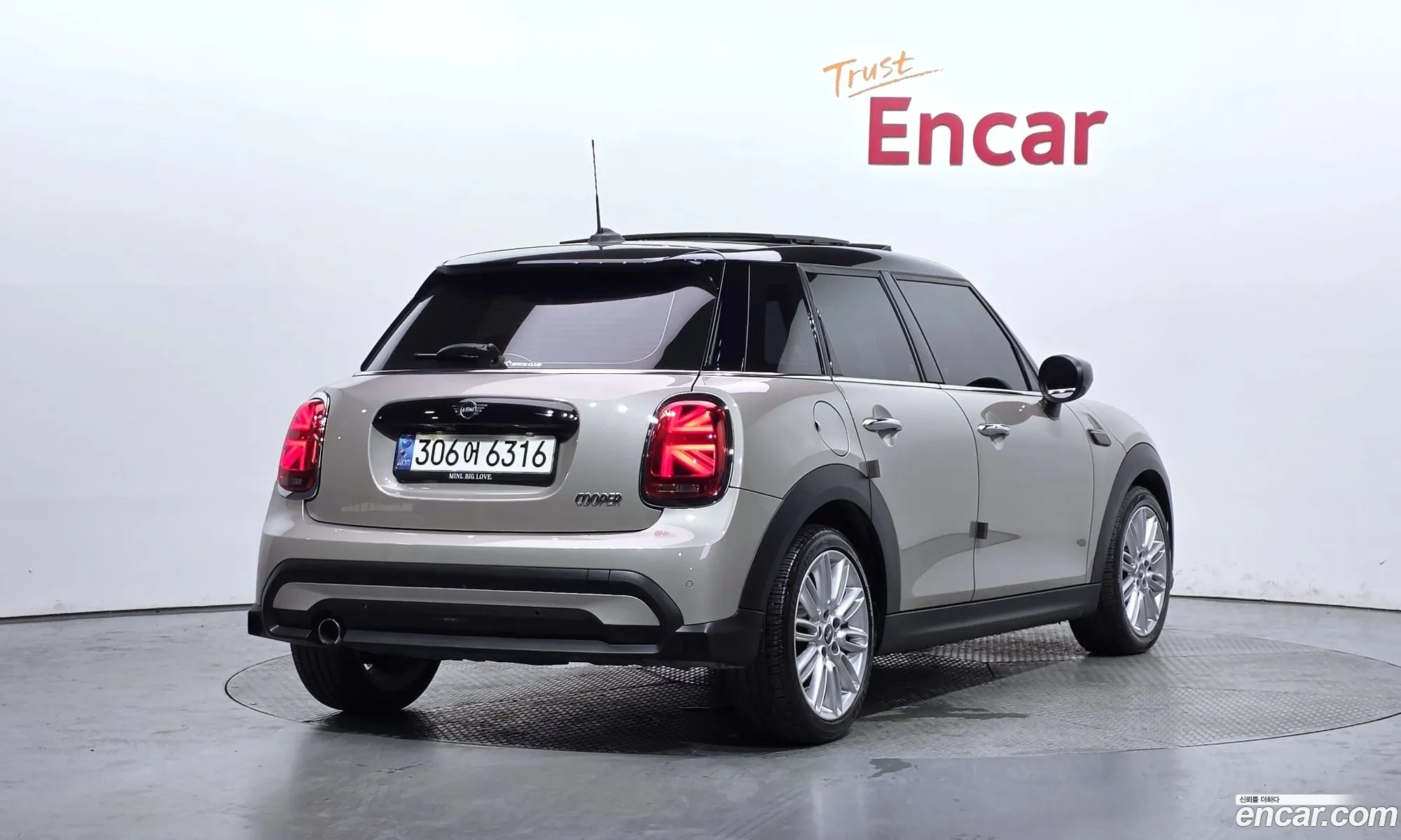 Mini Cooper 2021 WMW41DK06N2R13549 — 13