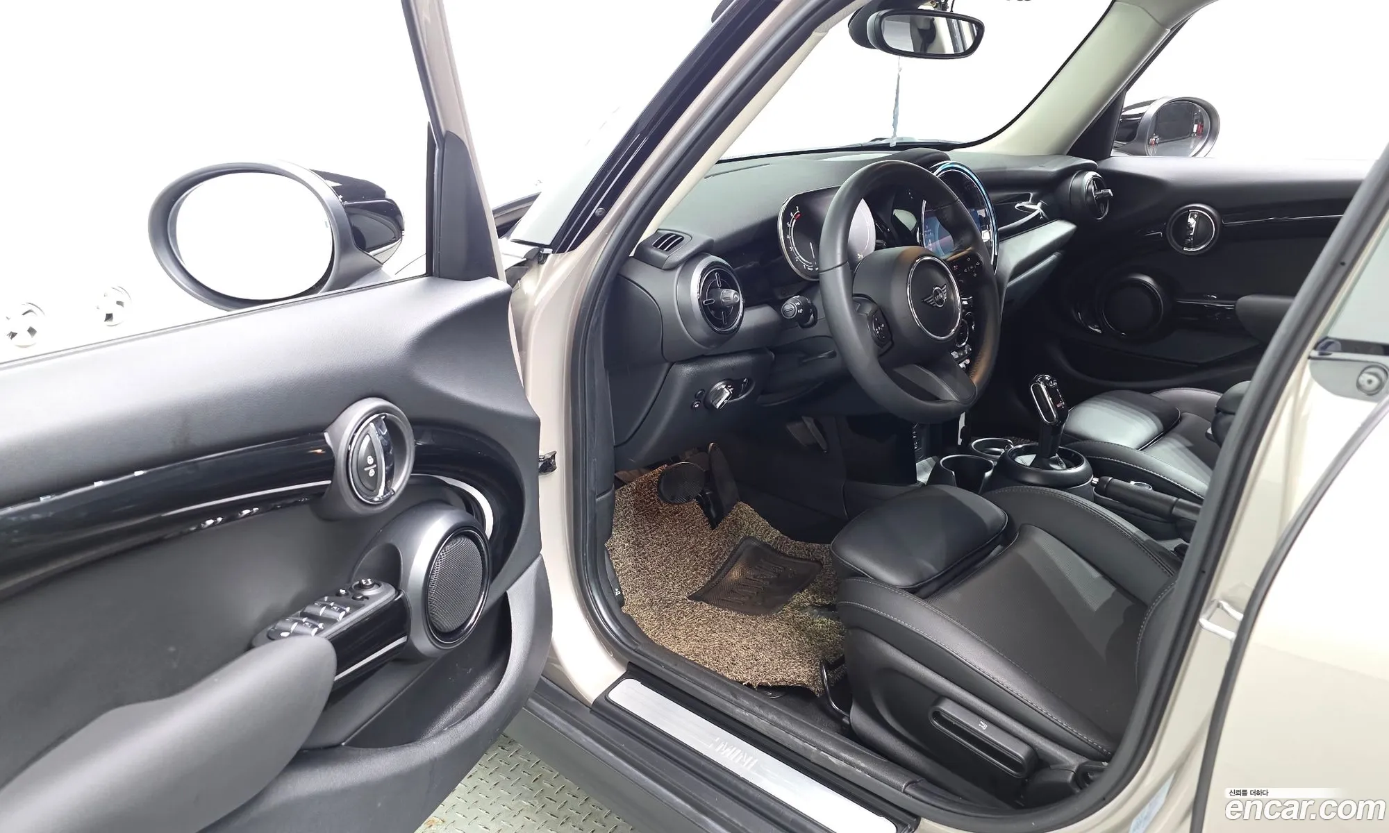 Mini Cooper 2021 WMW41DK06N2R13549 — 22