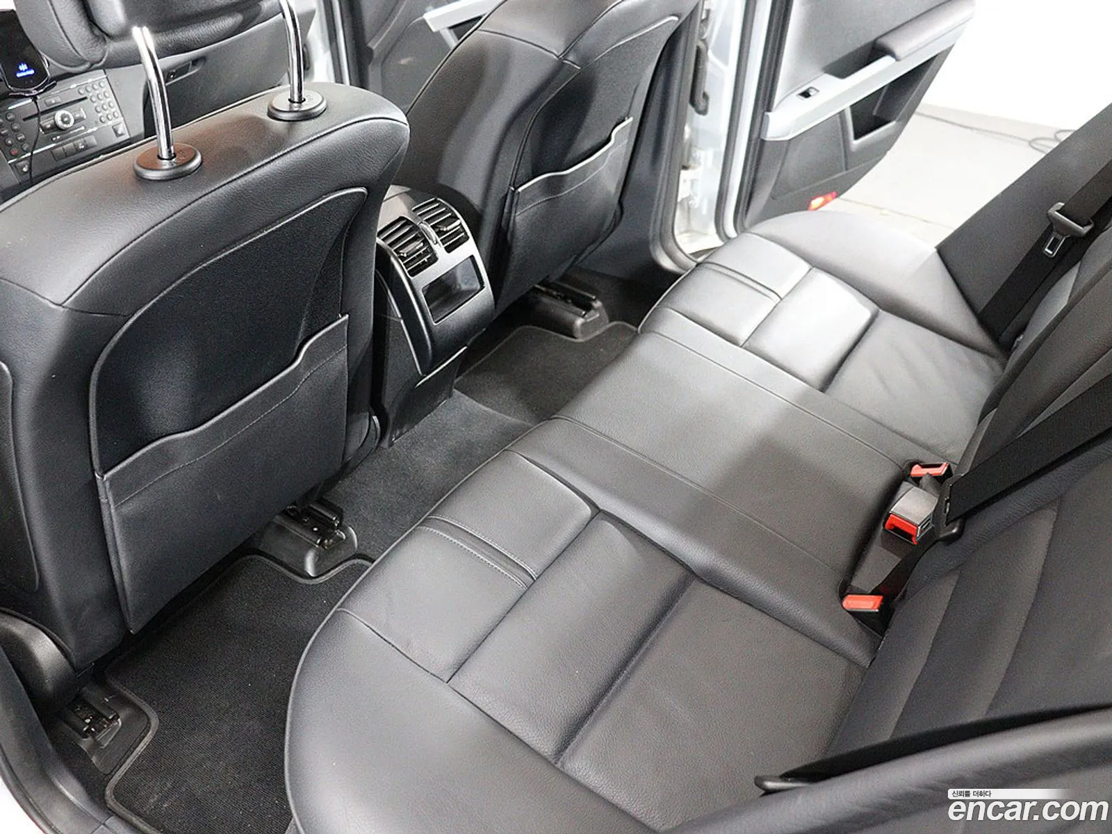 Mercedes-Benz GLK-Class X204 2010 — 19