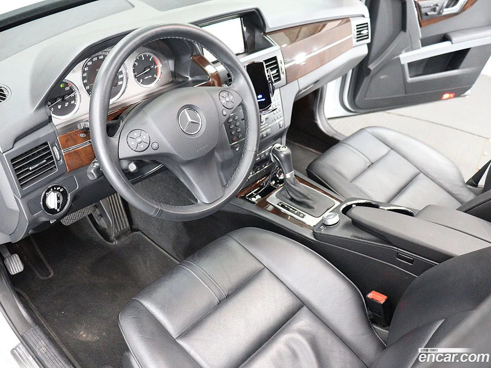 Mercedes-Benz GLK-Class X204 2010 — 6