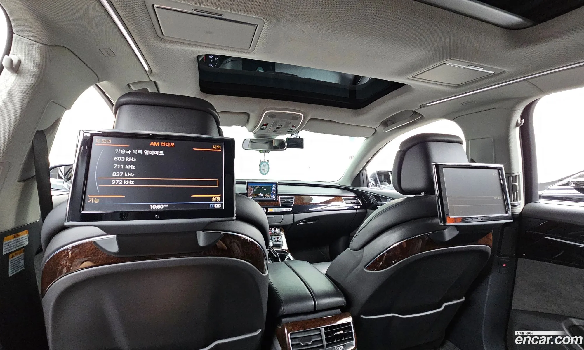 Audi A8 2015 WAUZZZ4H8FN010561 — 15